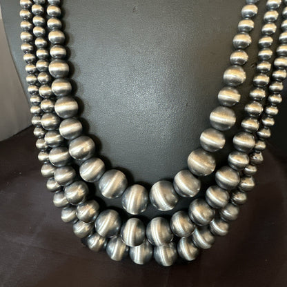 Mixed Bead Graduated Bib Sterling Silver Navajo Pearls Necklace 24” 3S 18239