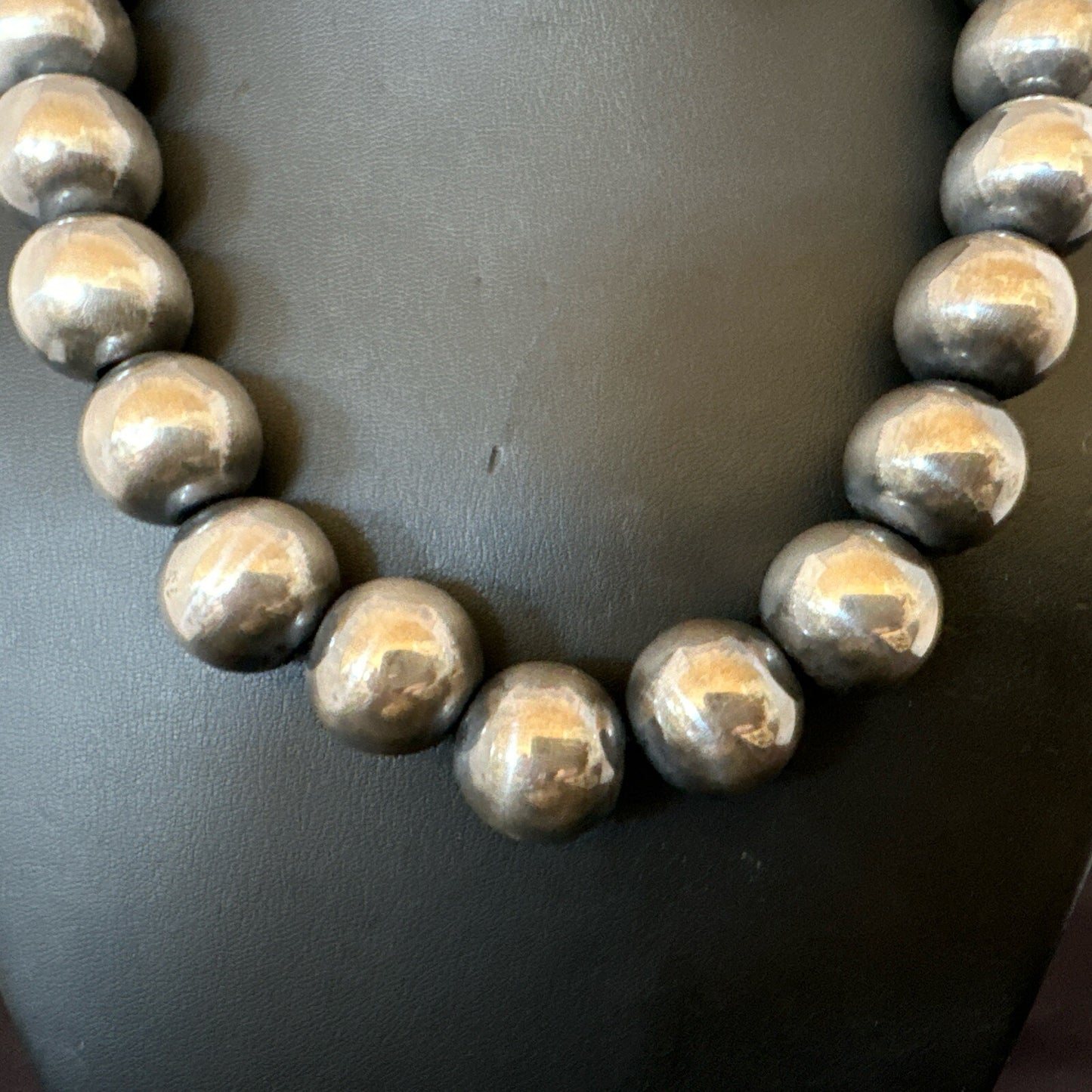 XL Round 18mm Sterling Silver Navajo Pearls 24” Single Strand Necklace 91824