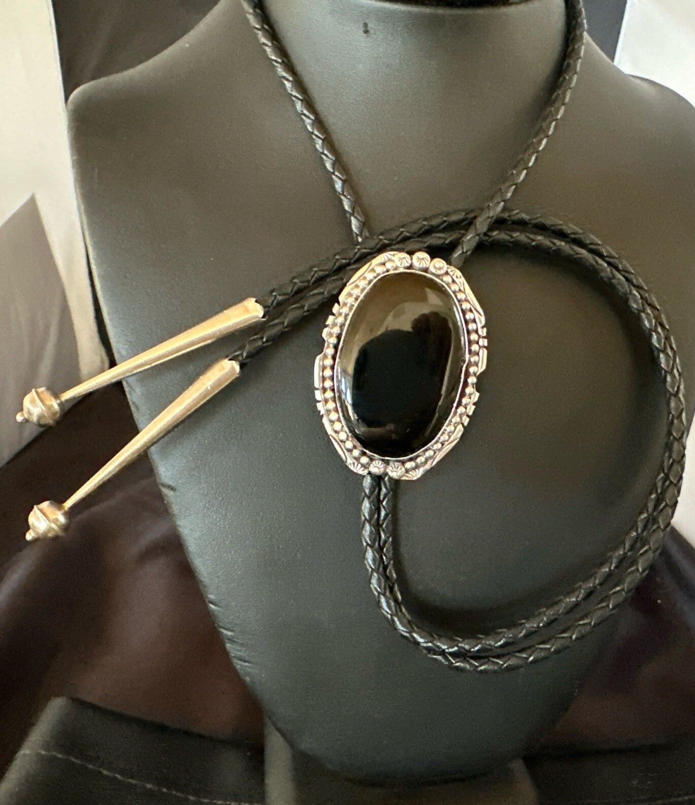 Mens Black Onyx Navajo Sterling Silver Bolo Tie 18663