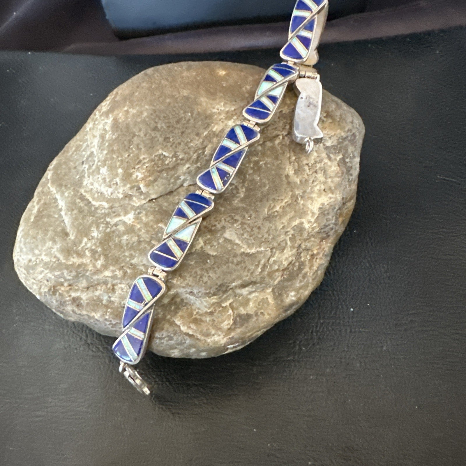 A Womens Blue Lapis Opal Sterling Silver Link Bracelet 9" 19792