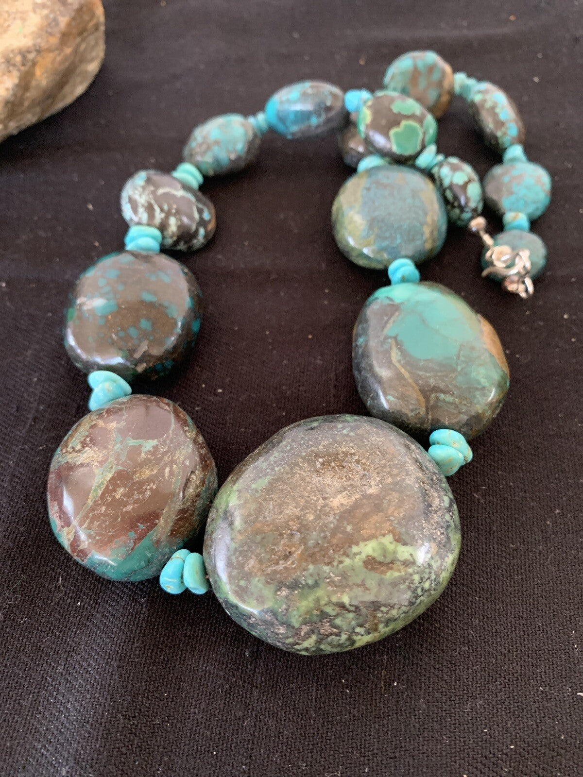 Natural Blue Nugget Turquoise Graduated Navajo Sterling Silver Necklace 00627