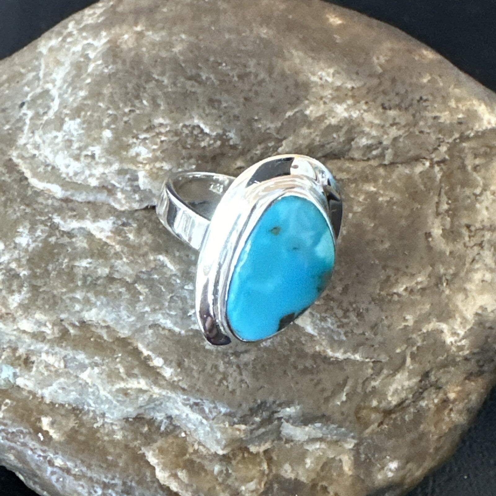 Southwestern Sterling Silver Blue Kingman Turquoise Ring Size 8 18521
