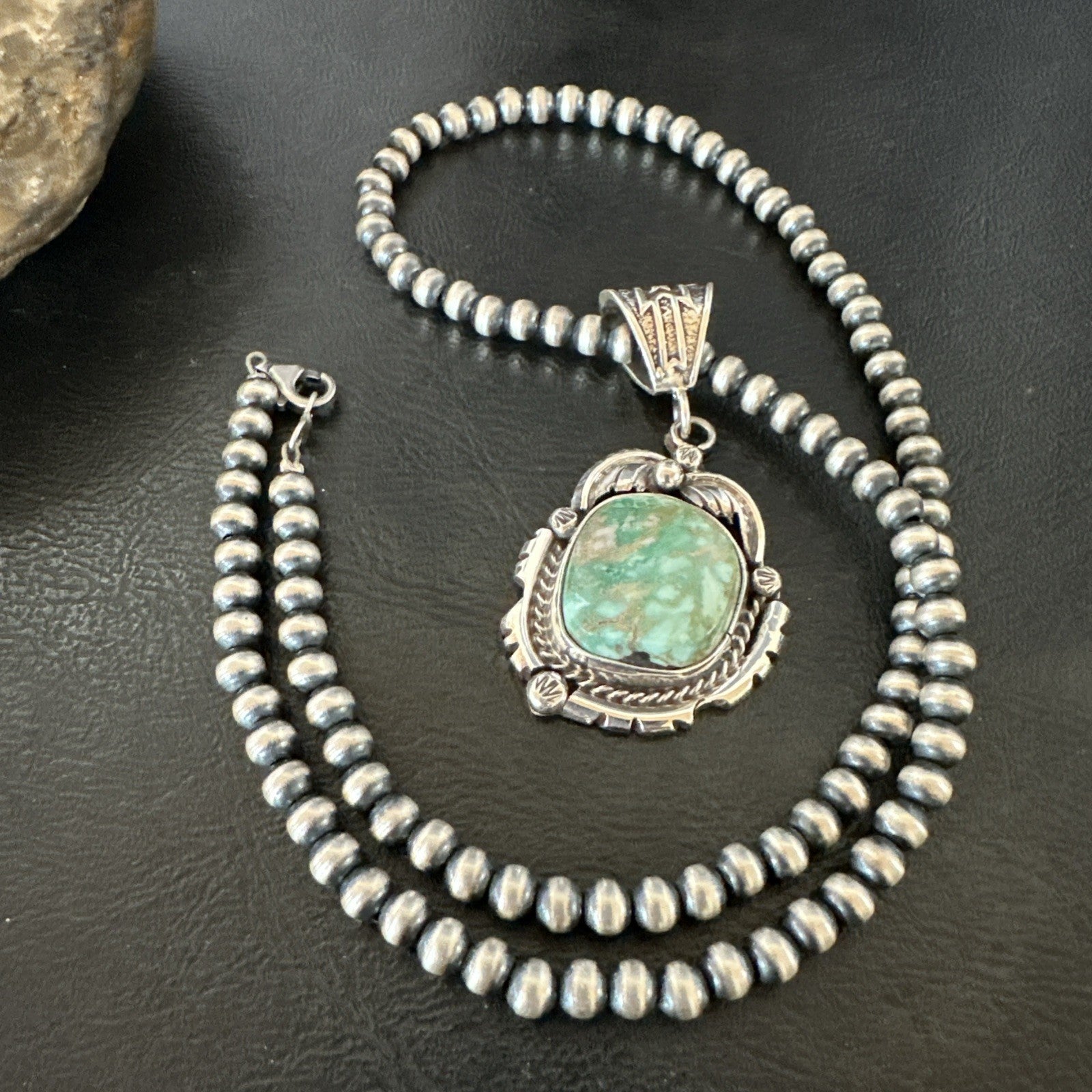 WoMens Navajo Sterling Silver  Green Royston Turquoise Necklace Pendant 19365