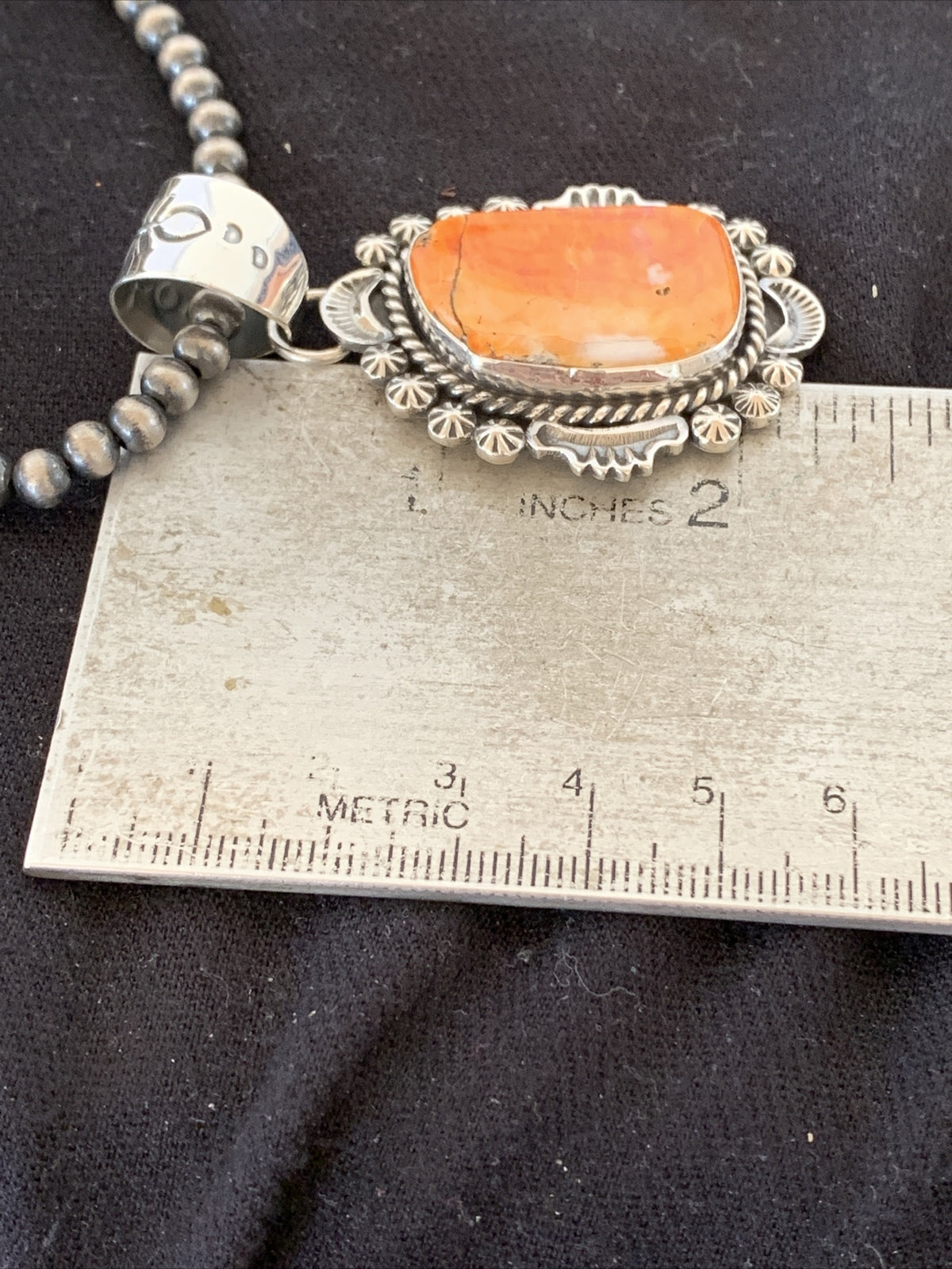 Sterling Silver Navajo Pearls Orange Spiny Oyster Pendant Necklace 00773