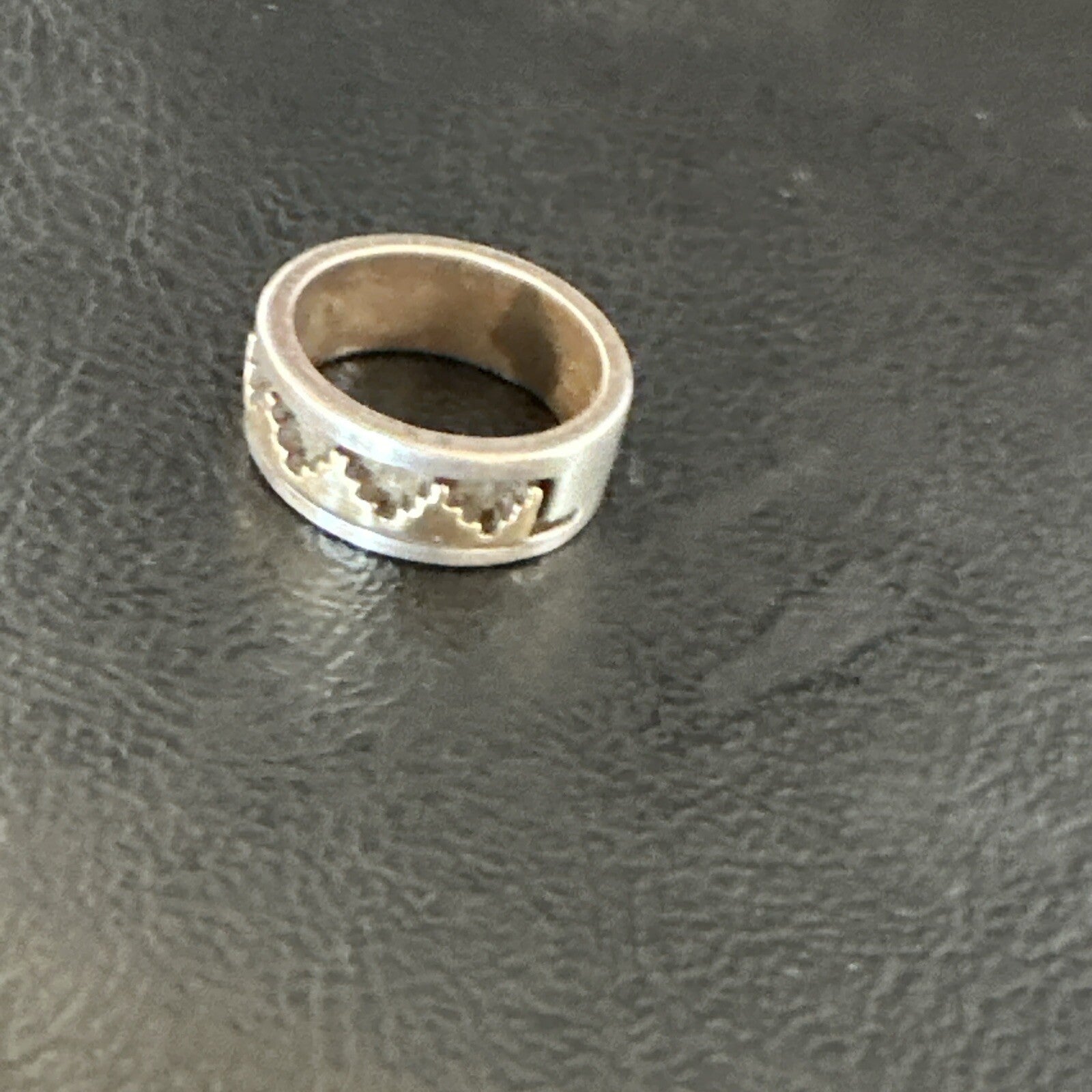 Mens Wedding Band Navajo Stamped 14K Gold Sterling Silver Ring Sz 4 17969
