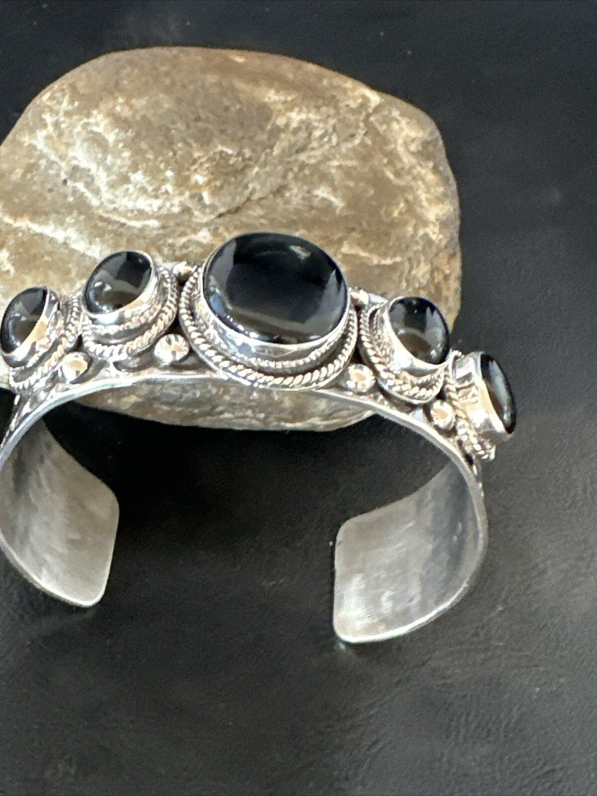 Native Mens Navajo Sterling Silver Black Onyx Cuff Bracelet 5 Stone 18018