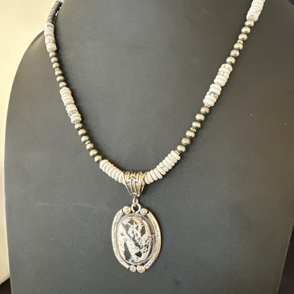 White Buffalo Turquoise Pendant Navajo Pearls Sterling Silver Necklace 20” 19499