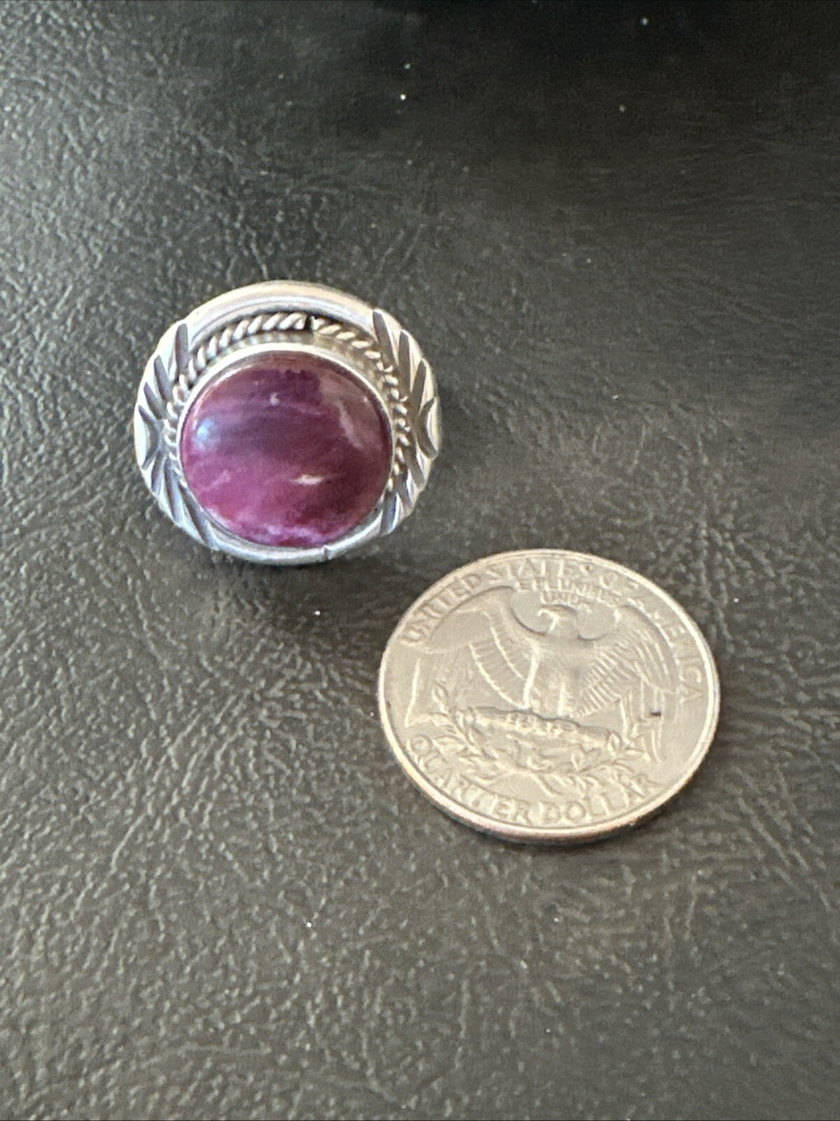 Womens Purple Spiny Oyster Navajo Sterling Silver Ring Size 8 18585