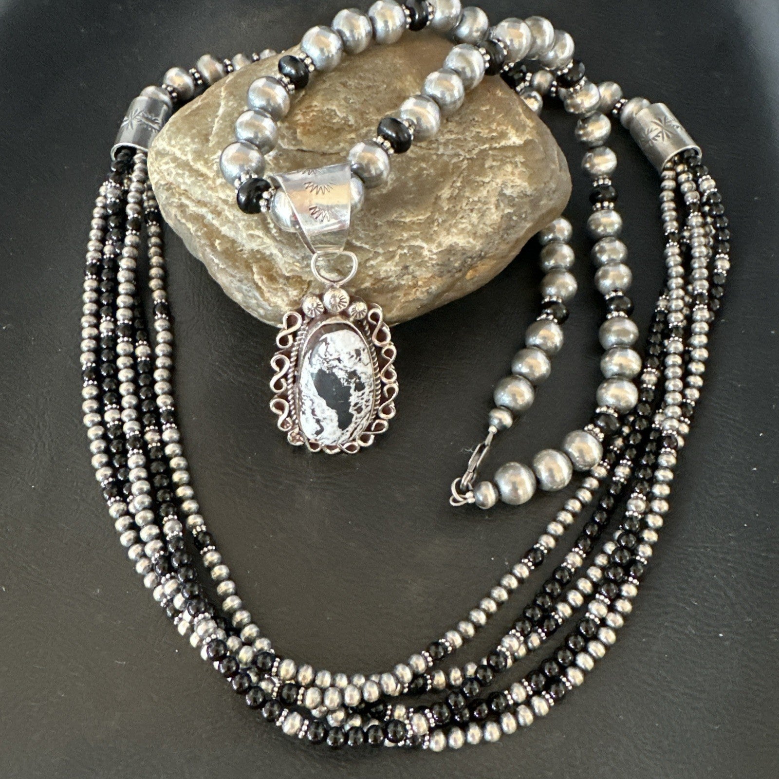 White Buffalo Black Onyx Sterling Silver Navajo Pearls Strand Necklace Set 19020