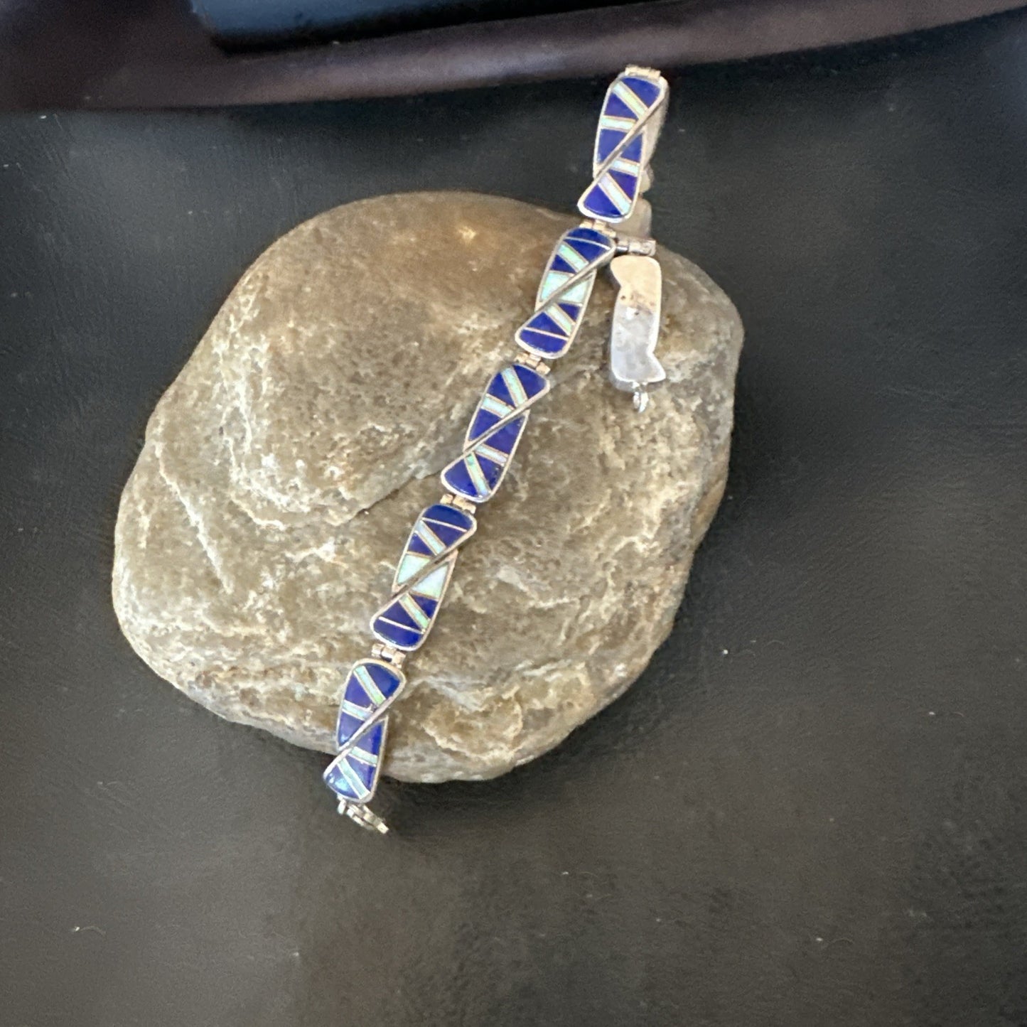 A Womens Blue Lapis Opal Sterling Silver Link Bracelet 9" 19792