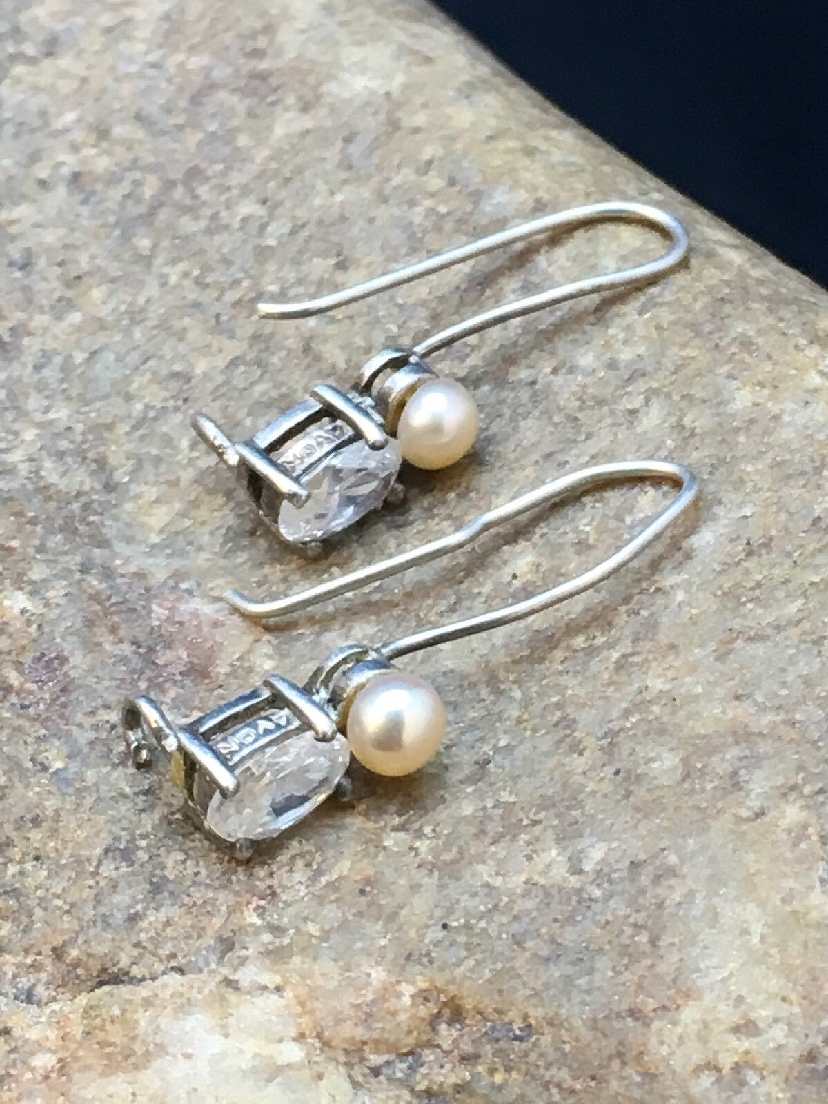 Pearl Sterling Silver Earrings 08610