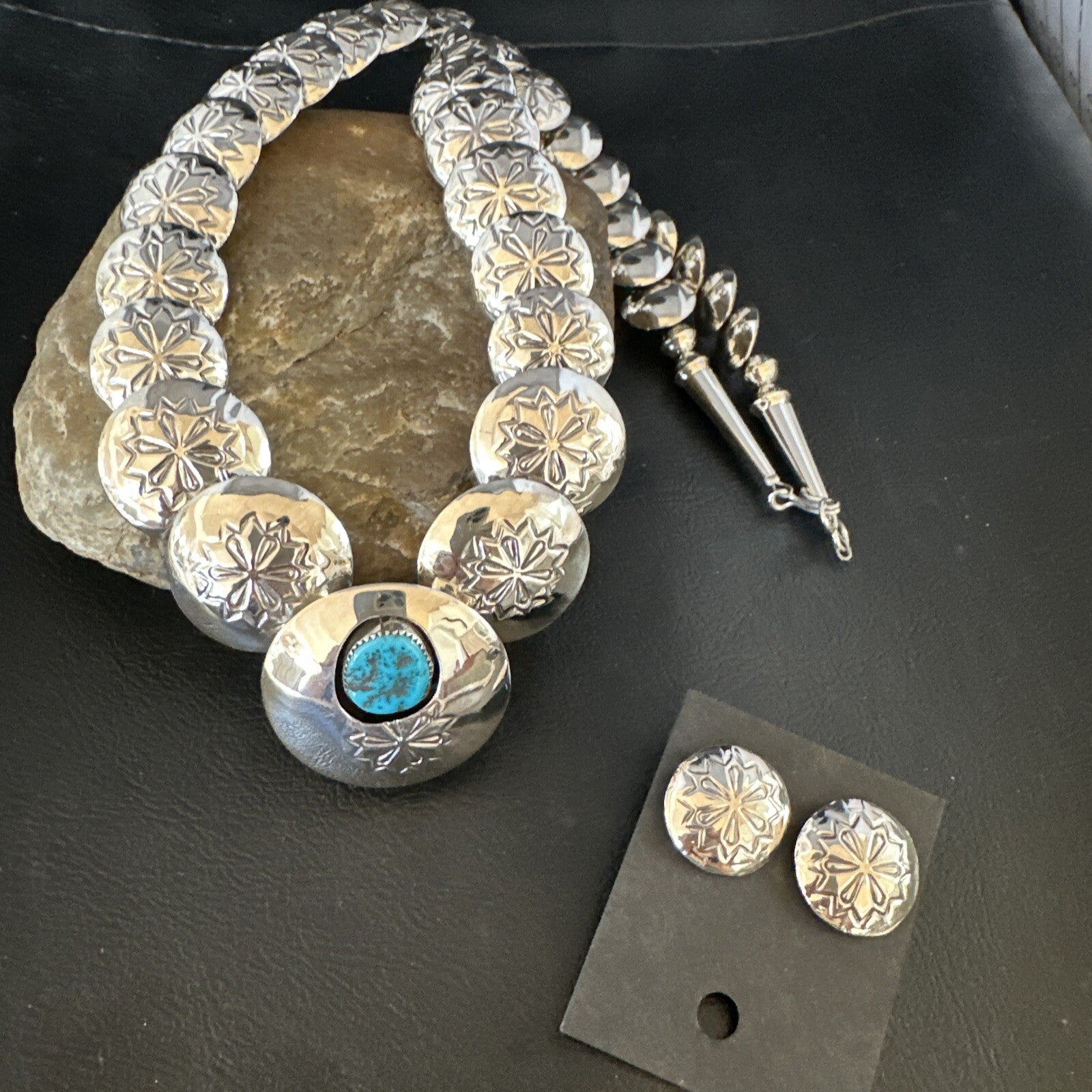 Native Navajo Sterling Silver Turquoise Pillow Stamped Bead Necklace 15132