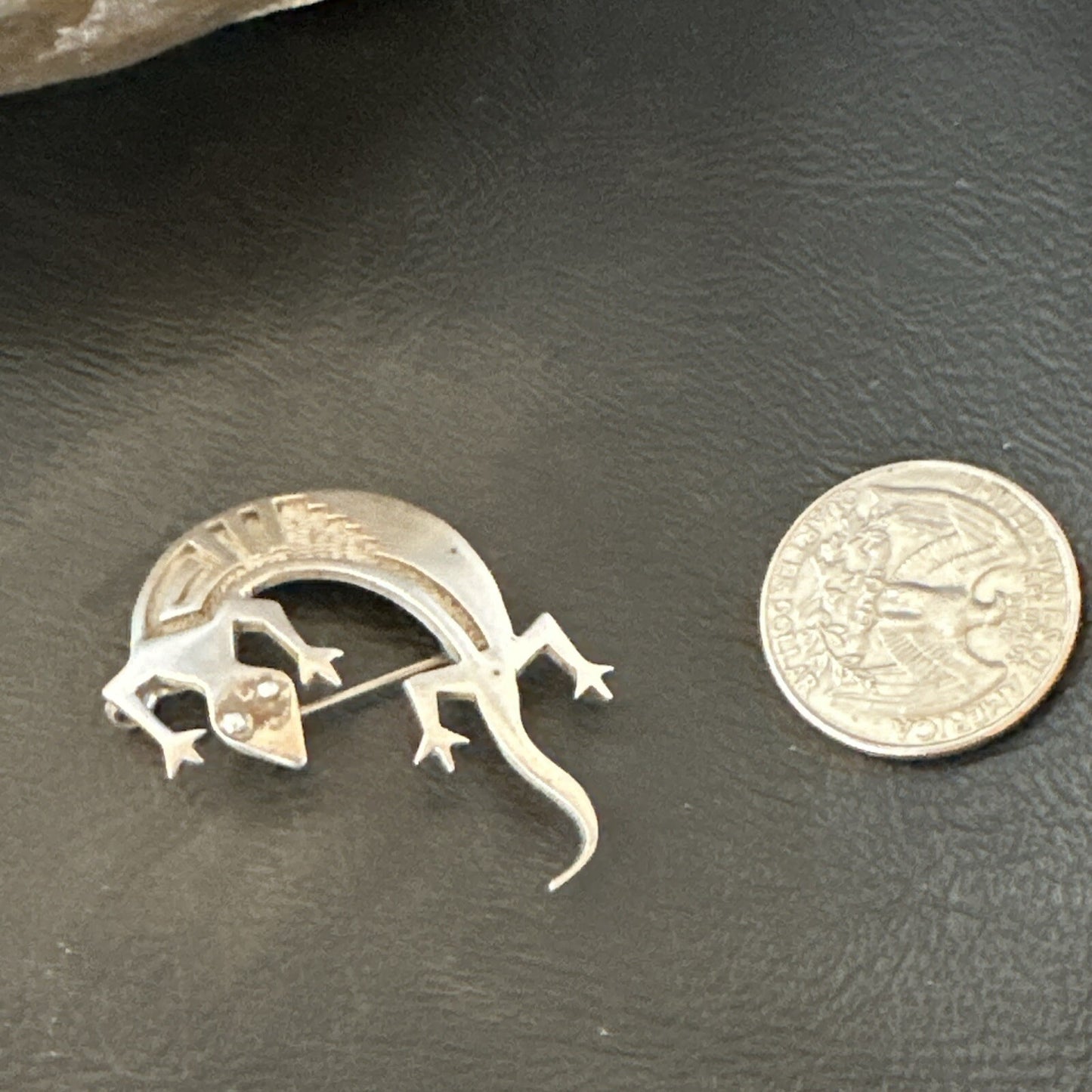 Navajo Stamped Lizard Pin Pendant Gecko Sterling Silver 18045