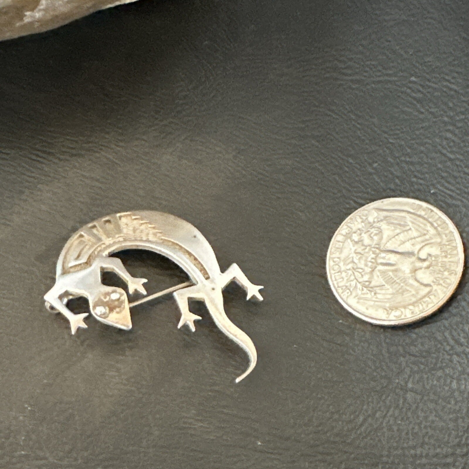 Navajo Stamped Lizard Pin Pendant Gecko Sterling Silver 18045