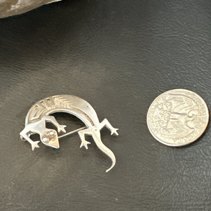 Navajo Stamped Lizard Pin Pendant Gecko Sterling Silver 18045