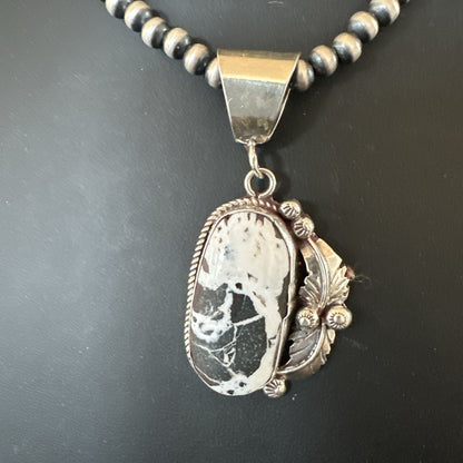 White Buffalo Turquoise Pendant Navajo Pearls Sterling Silver Necklace 19346