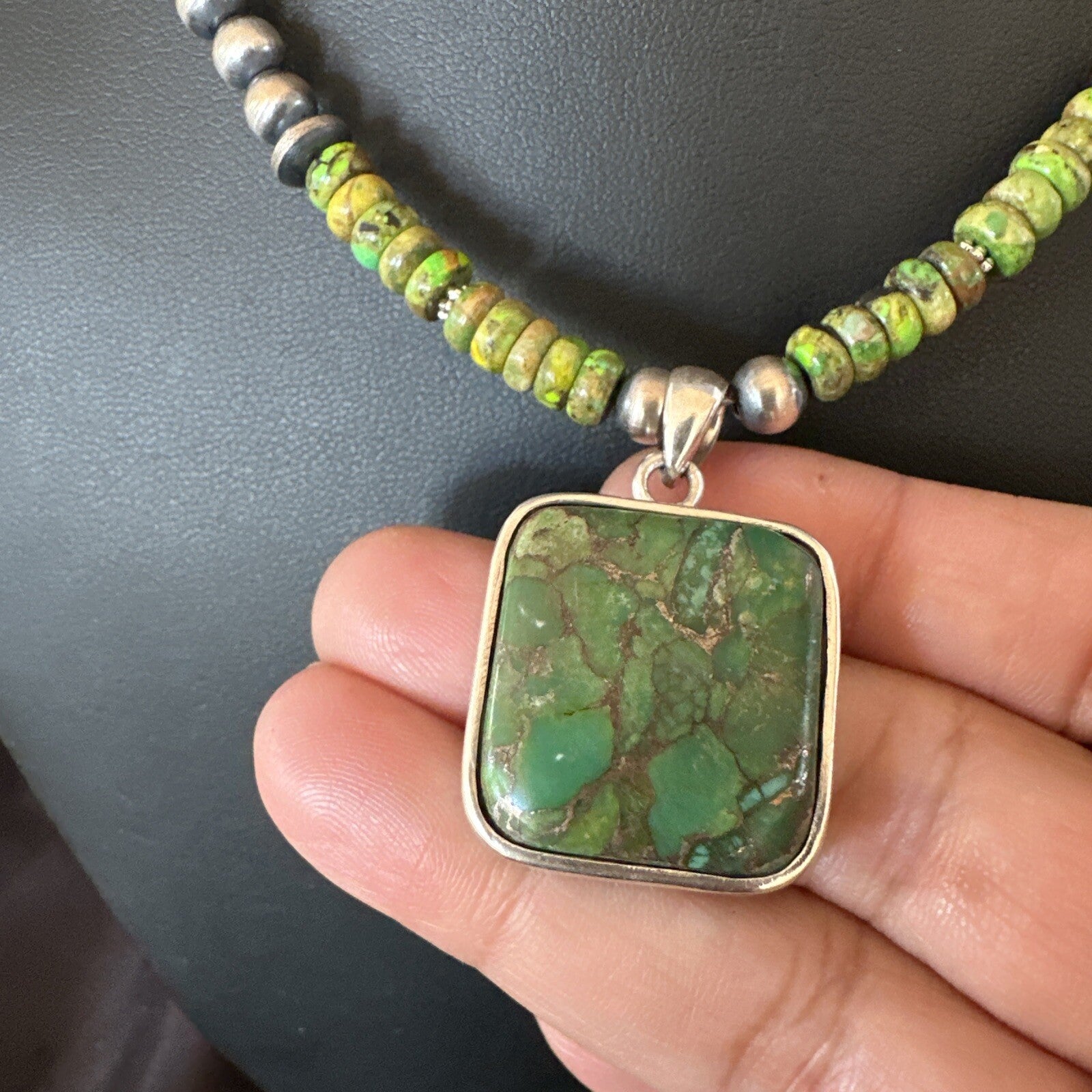 Womens Green Gaspeite Turquoise Pendant Navajo Sterling Silver Necklace 18368