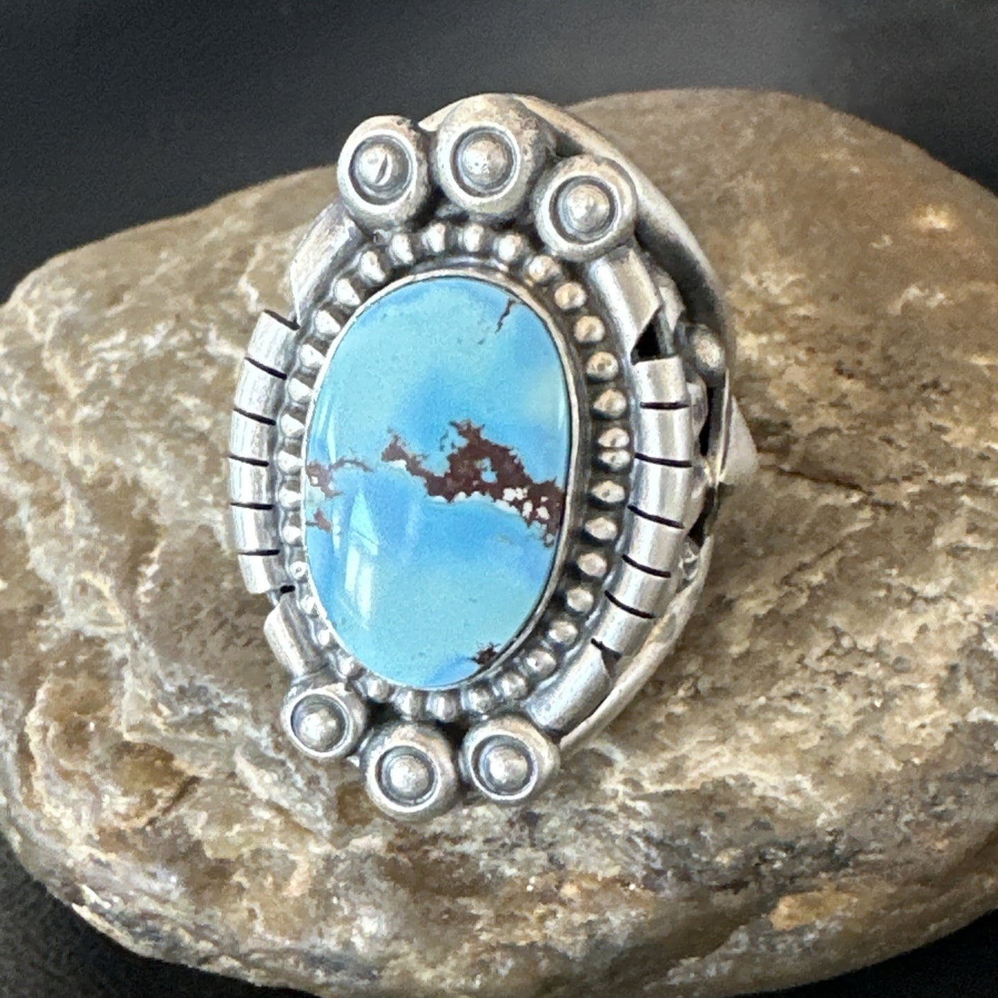 Handmade Navajo Sterling Silver  Blue Kingman Turquoise Ring Size 9 19621