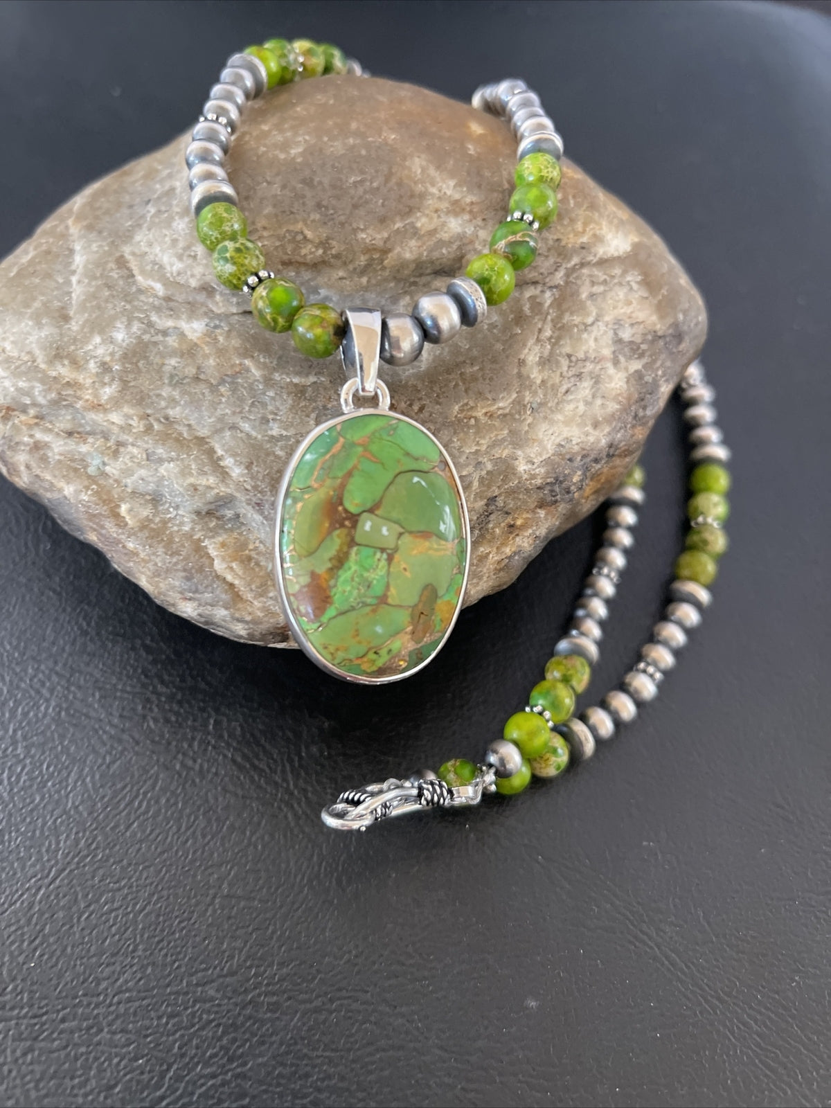 Women Green Mohave Turquoise Pendant Sterling Silver Beads Necklace 10311