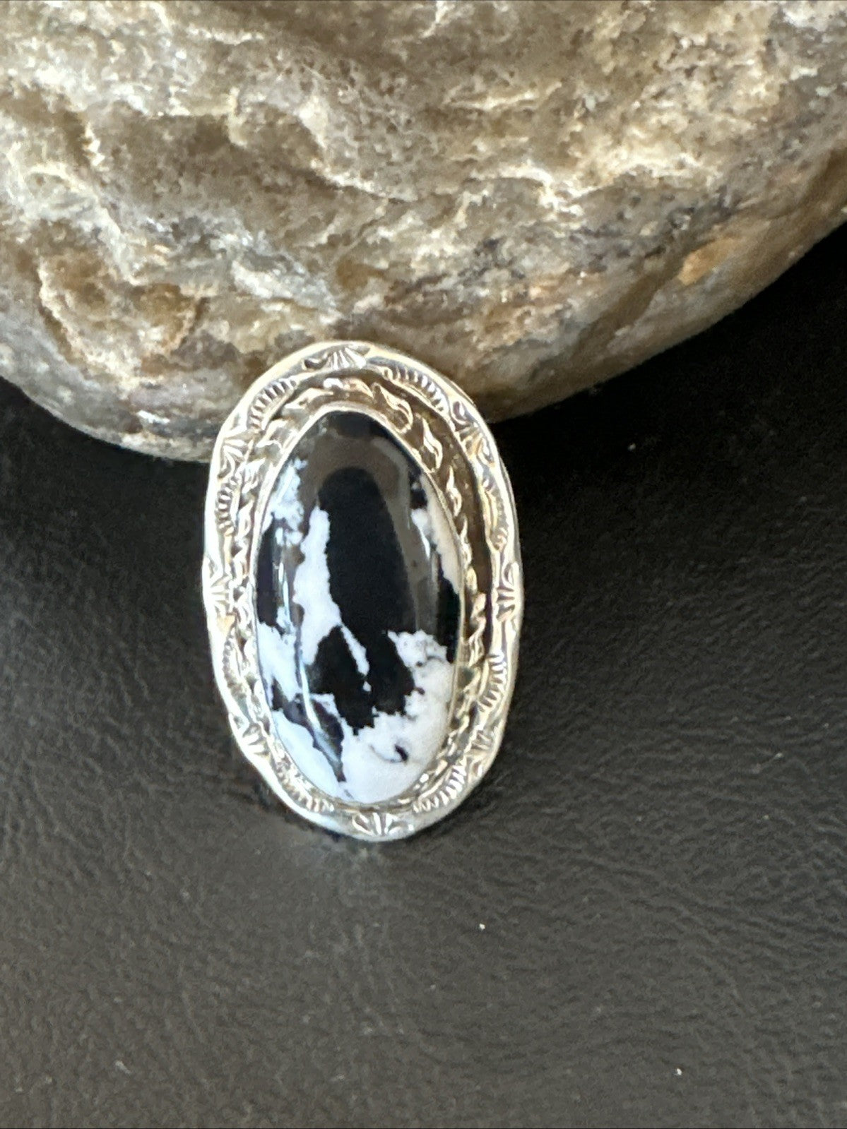 Black White Buffalo Turquoise Navajo Sterling Silver Ring Size 11 19810