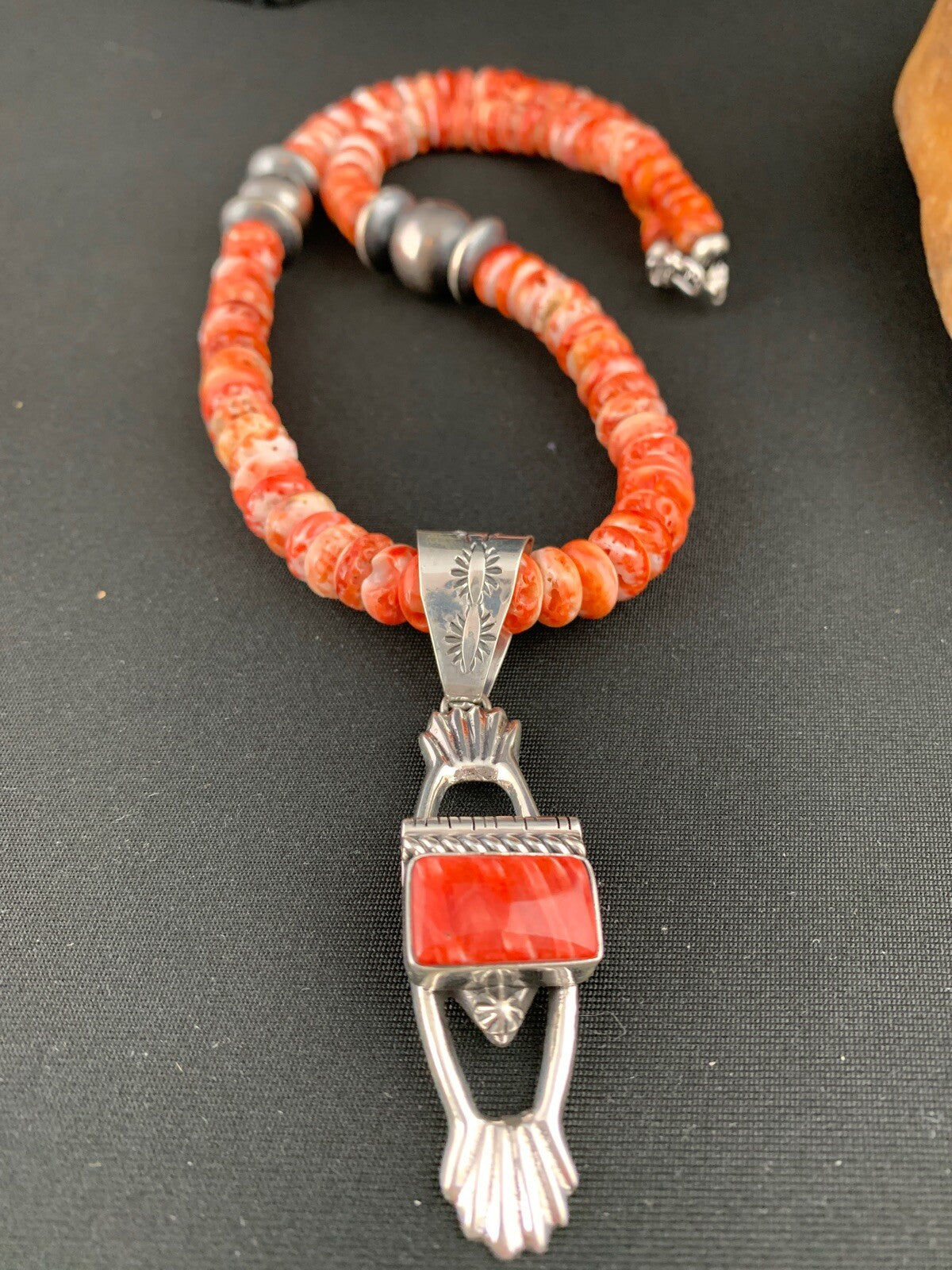 Mens Red Spiny Oyster Pendant Navajo Pearls Sterling Silver Necklace 18359