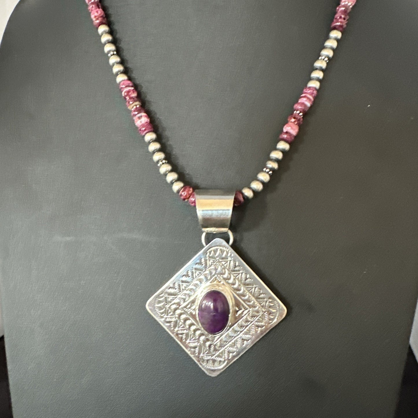 H Joe Purple Spiny Oyster Pendant Navajo Sterling Silver Necklace 19483