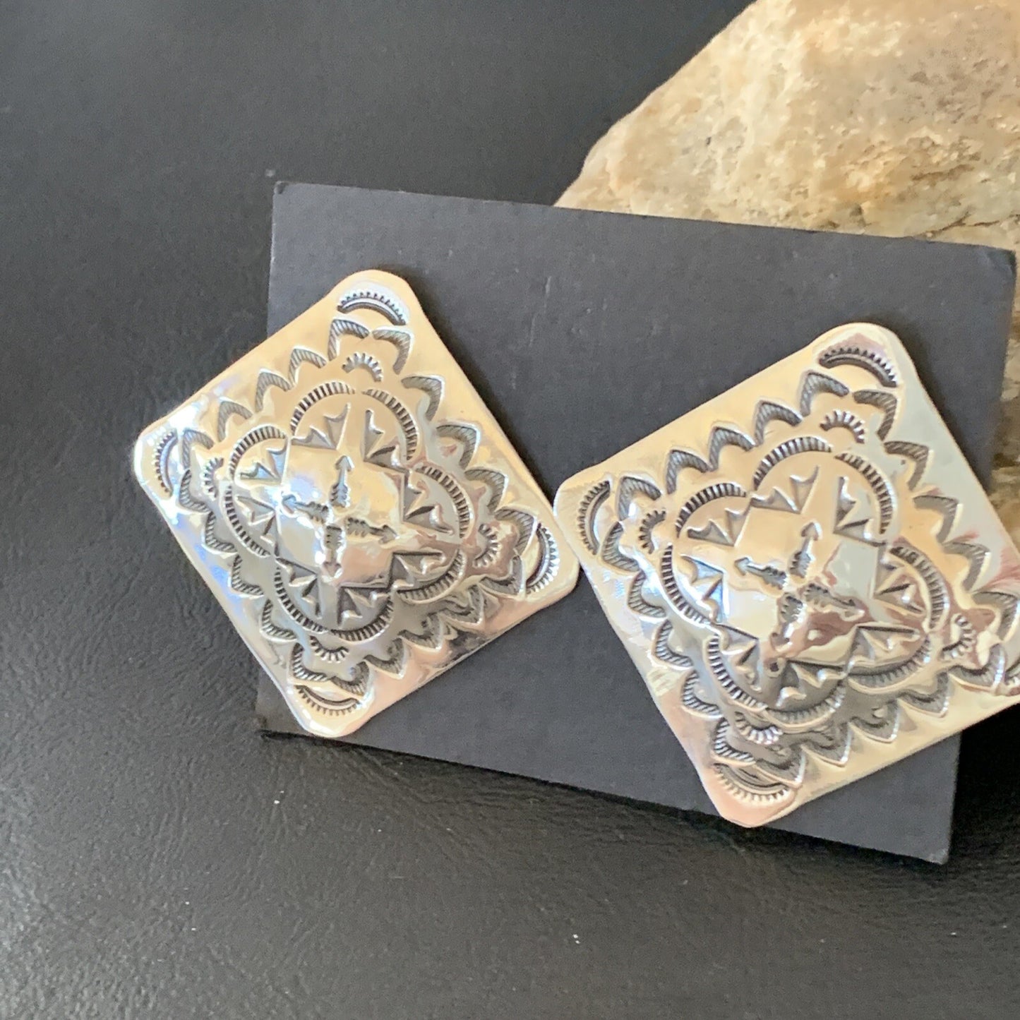 Womens Navajo Sterling Silver Earrings 01666N