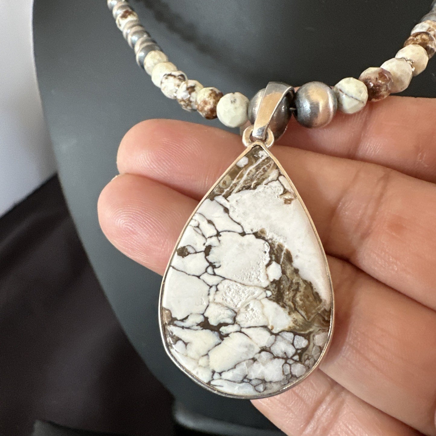 Mens Womens Wild Horse Turquoise Pendant Navajo Sterling Silver Necklace 19308