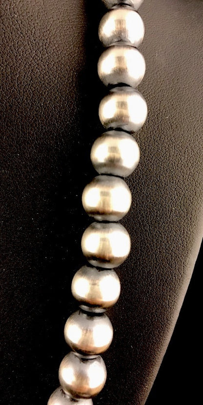 Native American 12mm Sterling Silver Navajo Pearls 22" Hook & Eye Cone Necklace