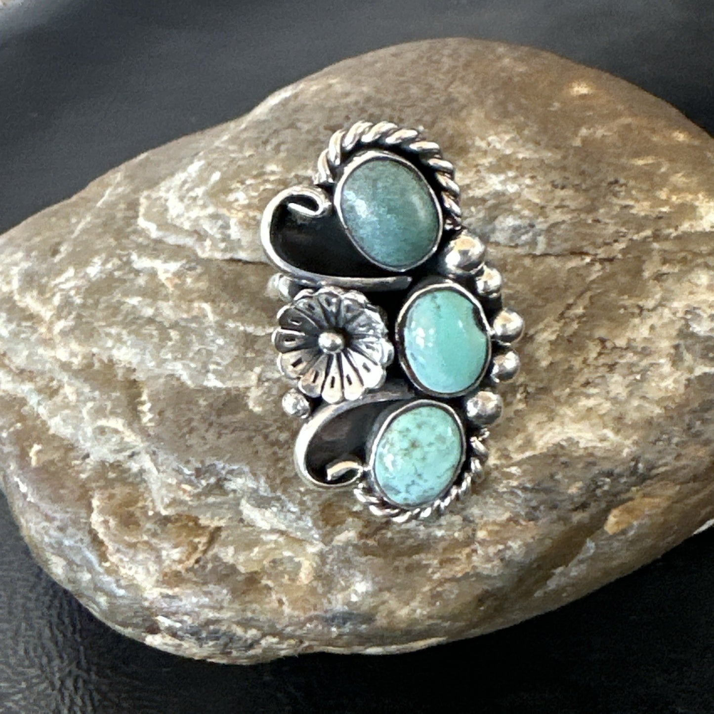 Yazzie Ring Green Turquoise Navajo Sterling Silver Cluster Size 8.5 19233