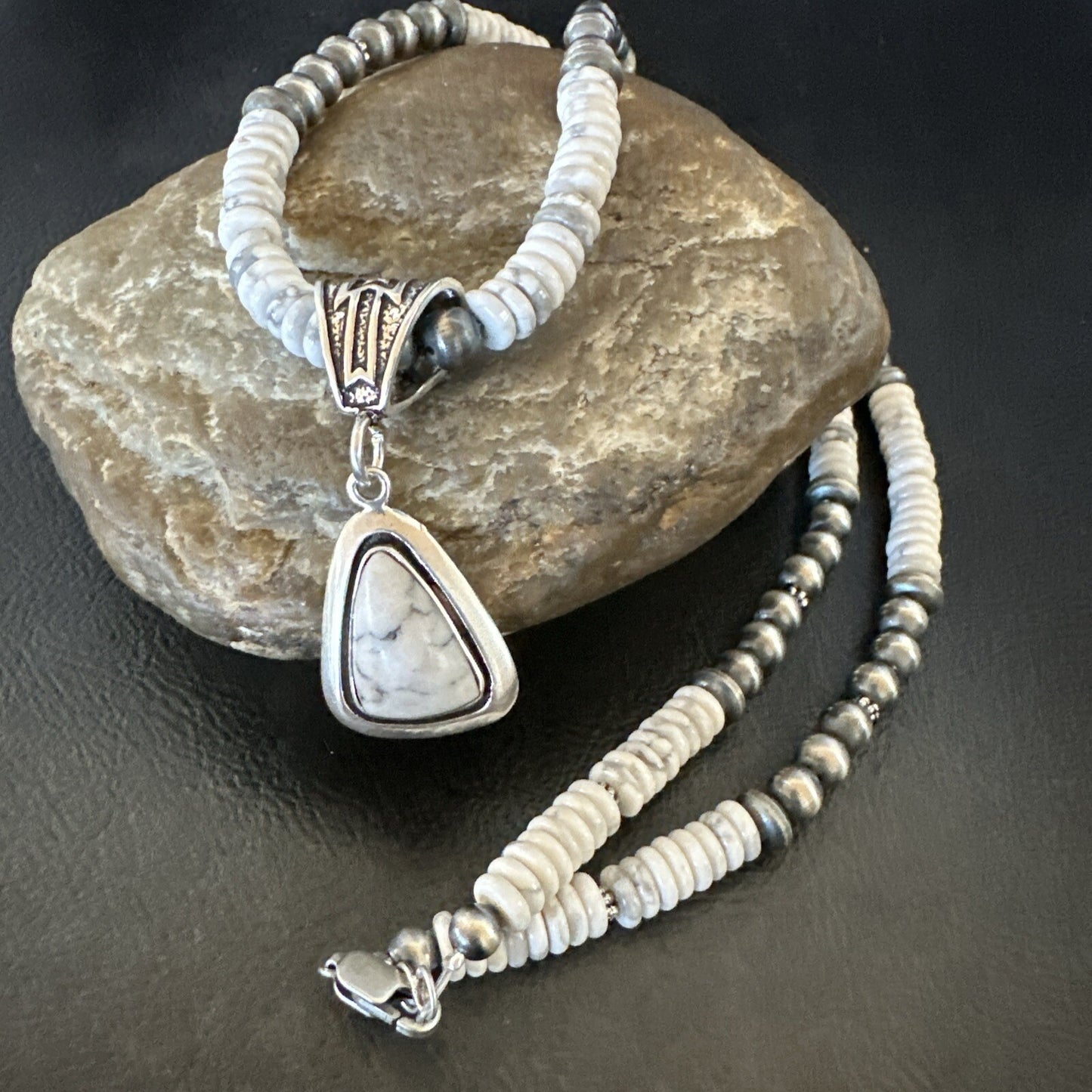 White Buffalo Turquoise Pendant Navajo Pearls Sterling Silver Necklace 22" 18260