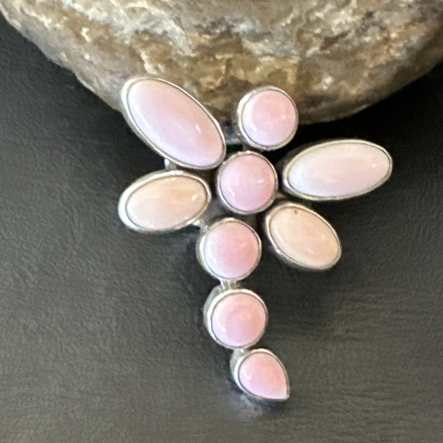 Gorgeous DragonFly Pink Conch Cluster Ring Handmade Adjustable Navajo Sz 8 18778