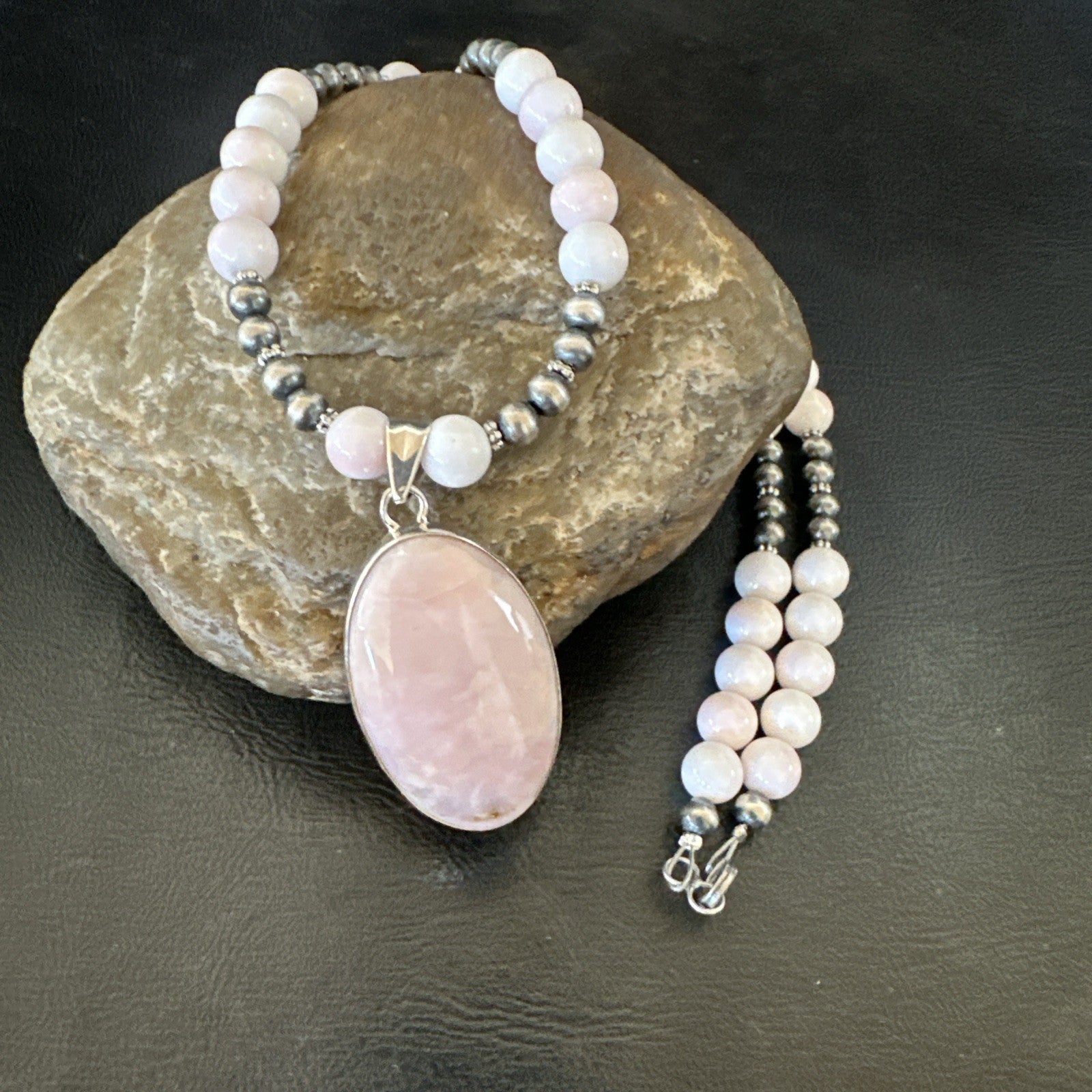 Southwestern Sterling Silver Pink Queen Conch Bead Necklace Pendant 20" 19557