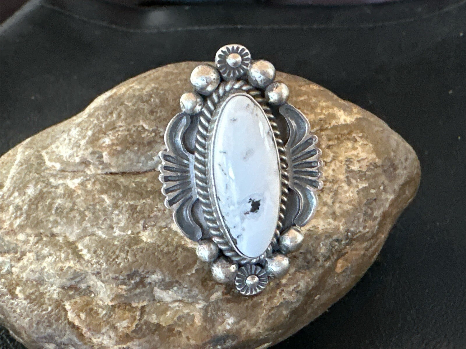 Womens White Buffalo Turquoise Navajo Sterling Silver Ring Size 7 18625