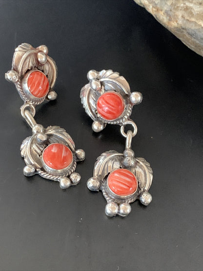 Red Spiny Oyster Southwestrn Navajo Sterling Silver Dangle Earring 02061N