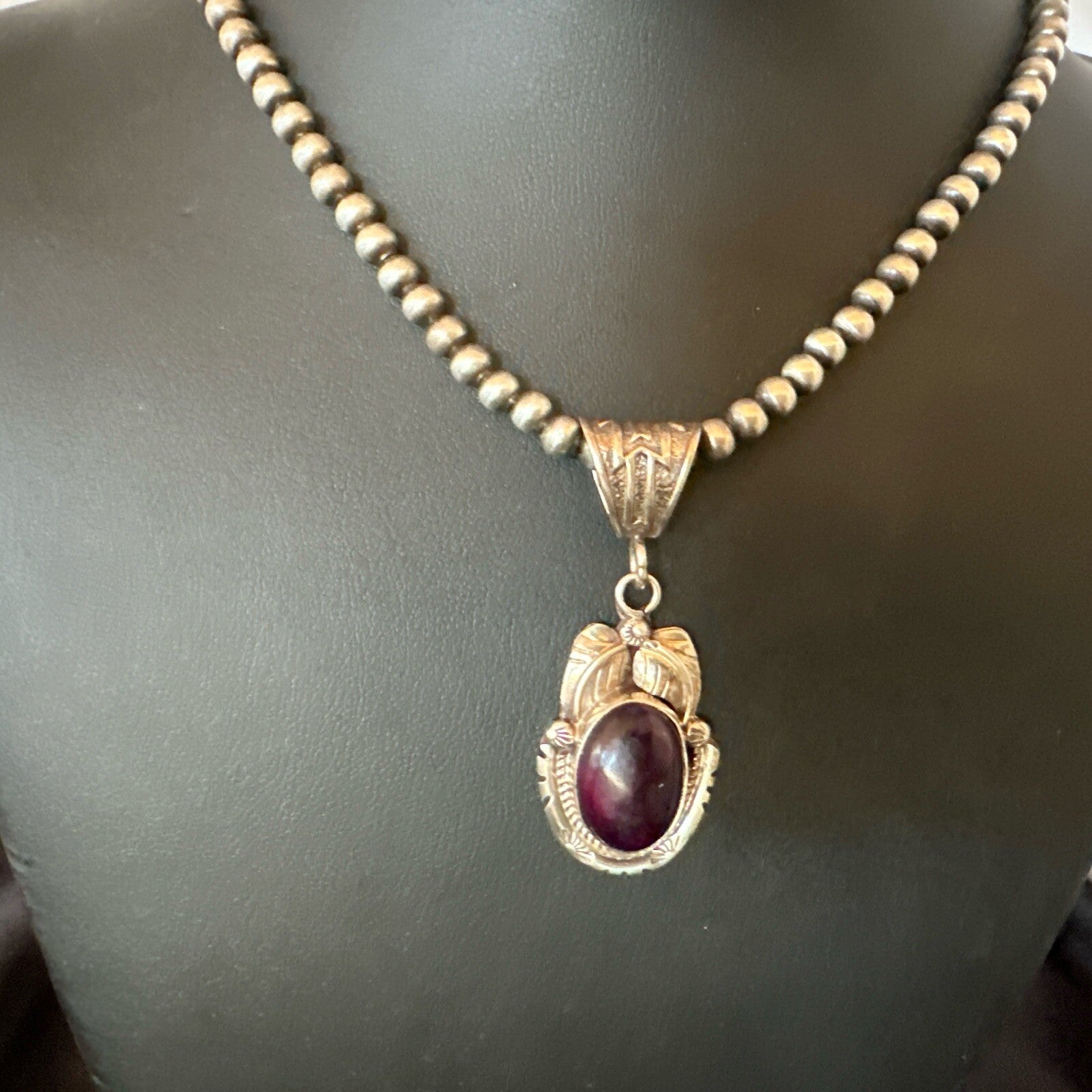 Purple Stone Pendant Navajo Pearls Sterling Silver Necklace 20” 18404