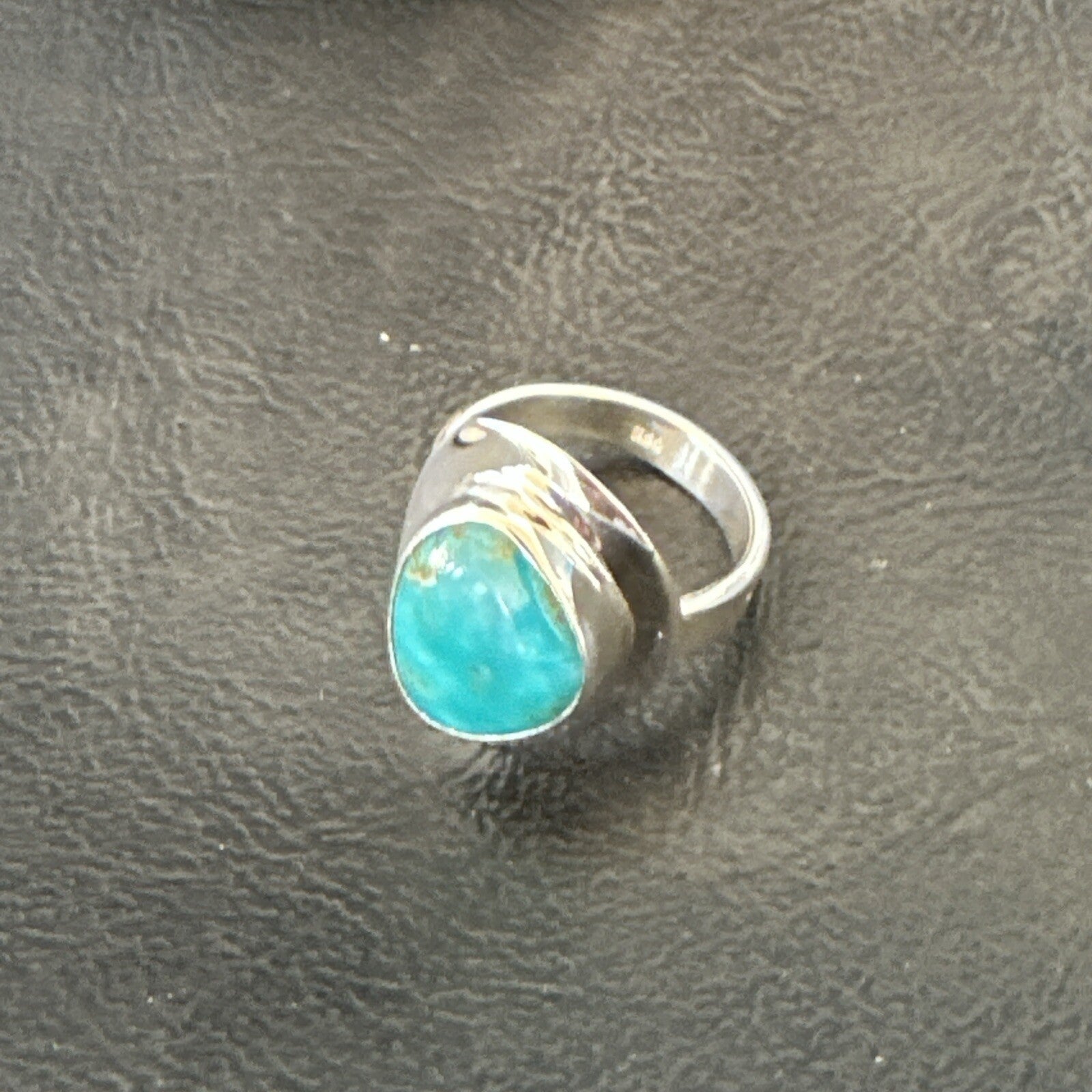 Southwestern Sterling Silver Blue Kingman Turquoise Ring Size 6 18535