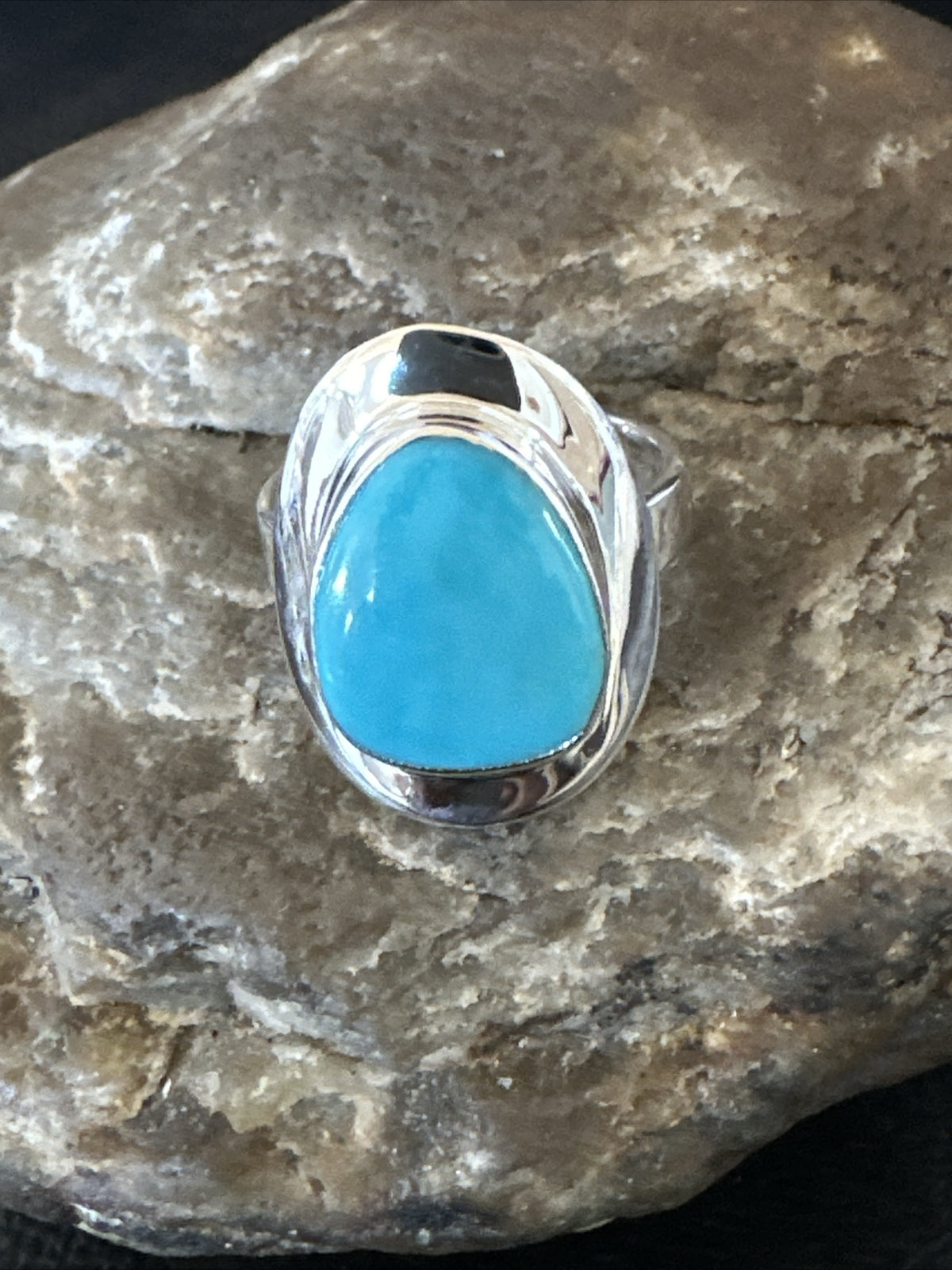WoMens Sterling Silver Blue Kingman Turquoise Ring Size 7.5 17684