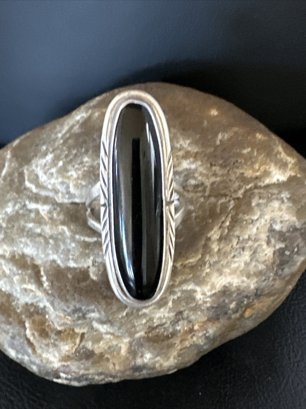WoMens Black Onyx Navajo Sterling Silver Ring Size 9.5 15184