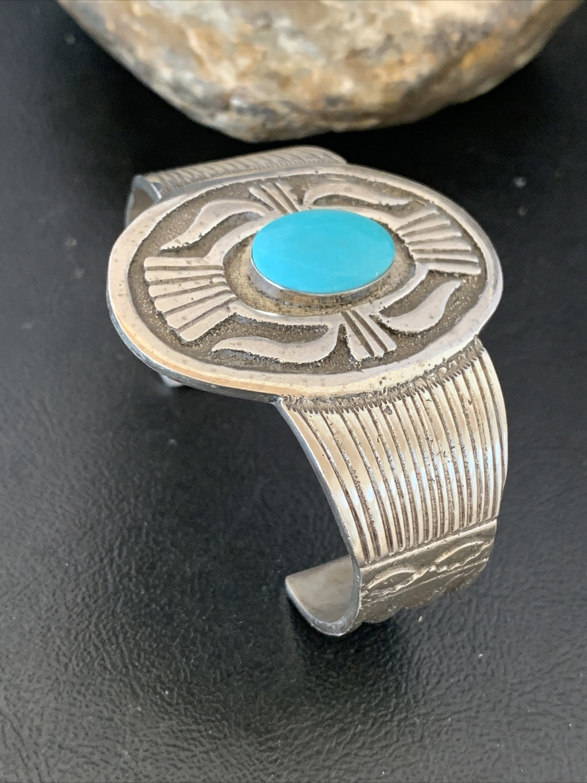 Mens Blue Kingman Turquoise Navajo Sterling Silver Cuff Bracelet 1654