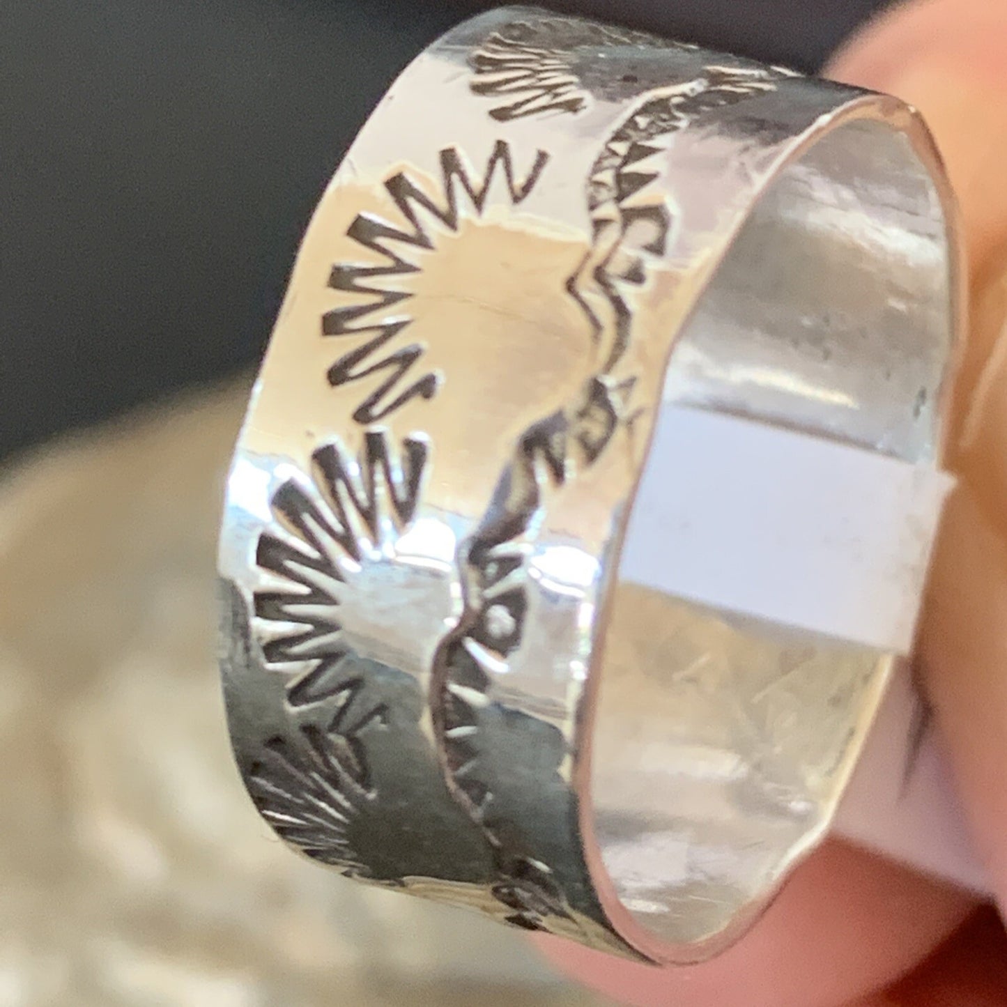 Womens Wide Band Navajo Sterling Silver Ring Size 8.5 10972N