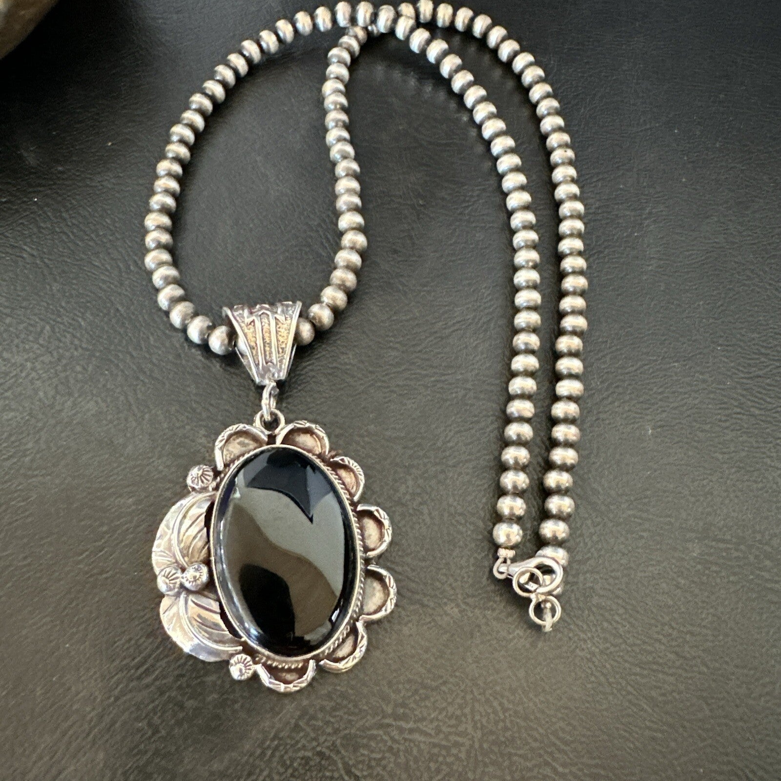 Mens Womens Black Onyx Pendant Navajo Sterling Silver Beads Necklace 18306