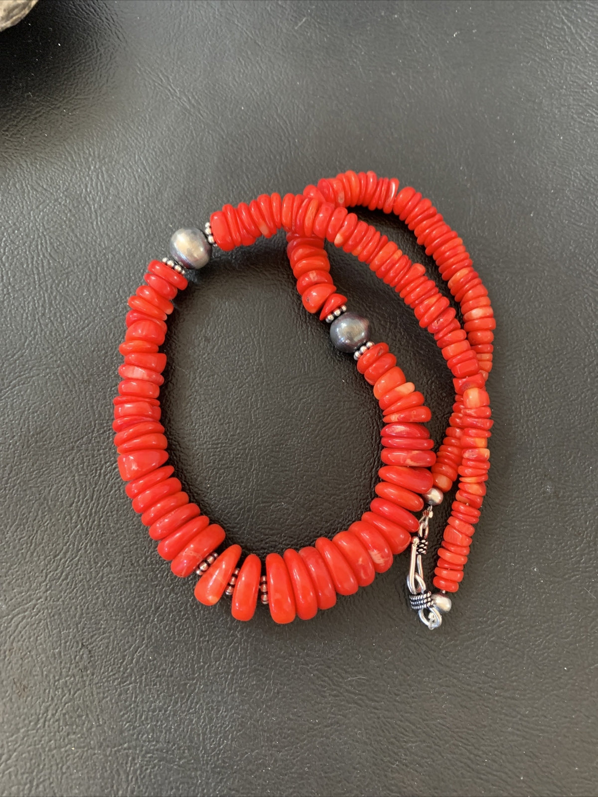 Red Coral Graduated Navajo Pearls Sterling Silver Bead Necklace 18" 01950