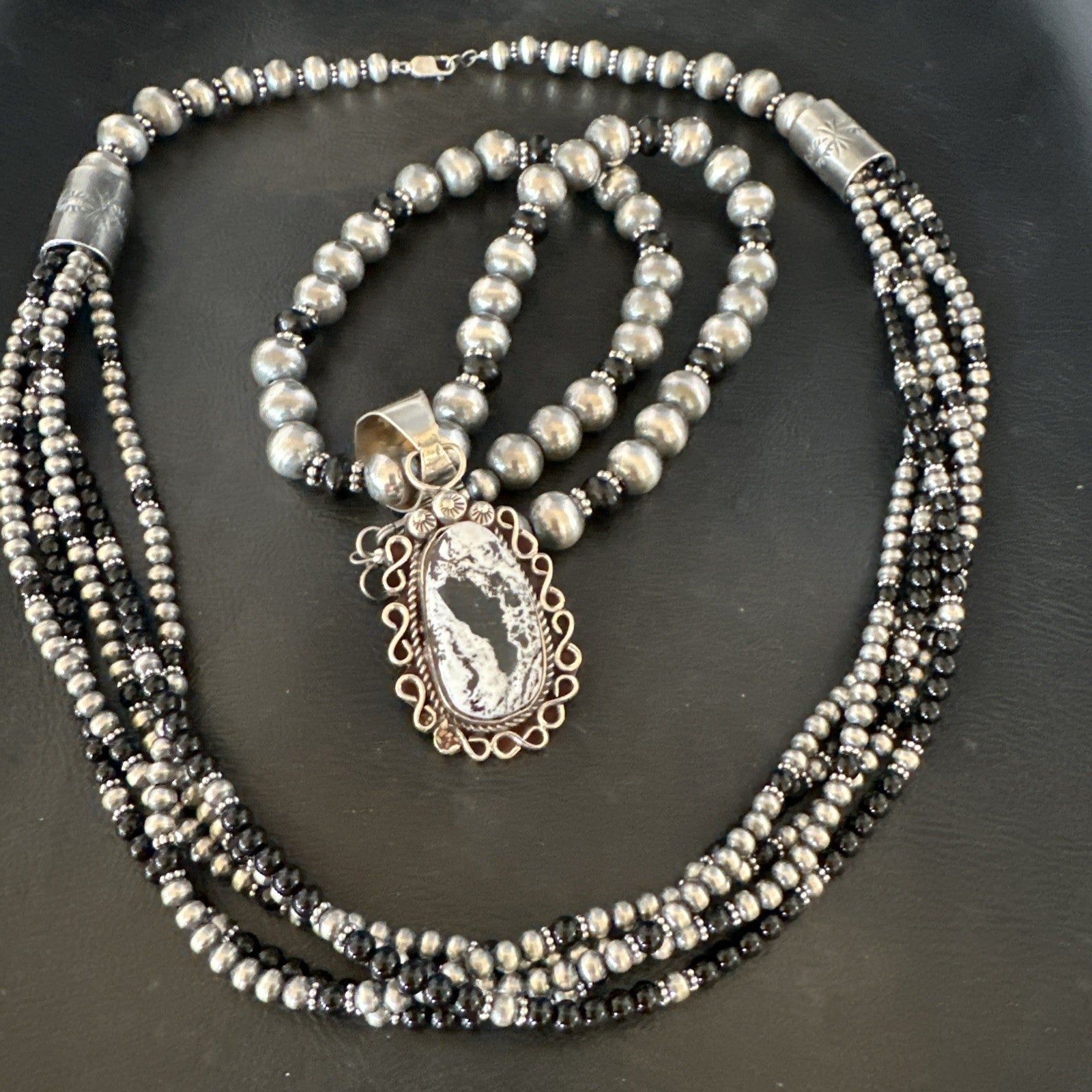 White Buffalo Black Onyx Sterling Silver Navajo Pearls Strand Necklace Set 19020