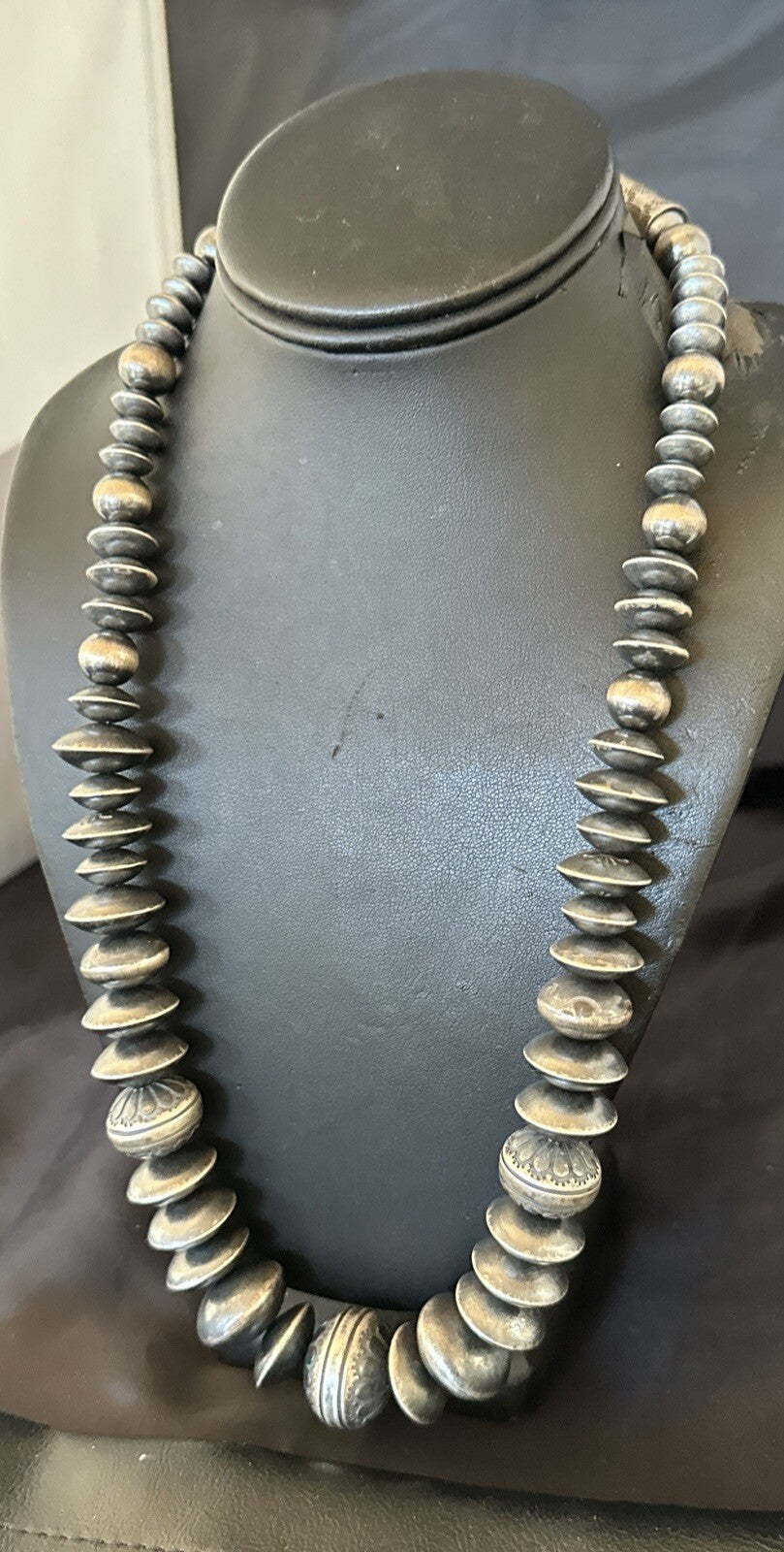 Handmade Bench Navajo Pearls Sterling Silver Bead Necklace 25” 18176