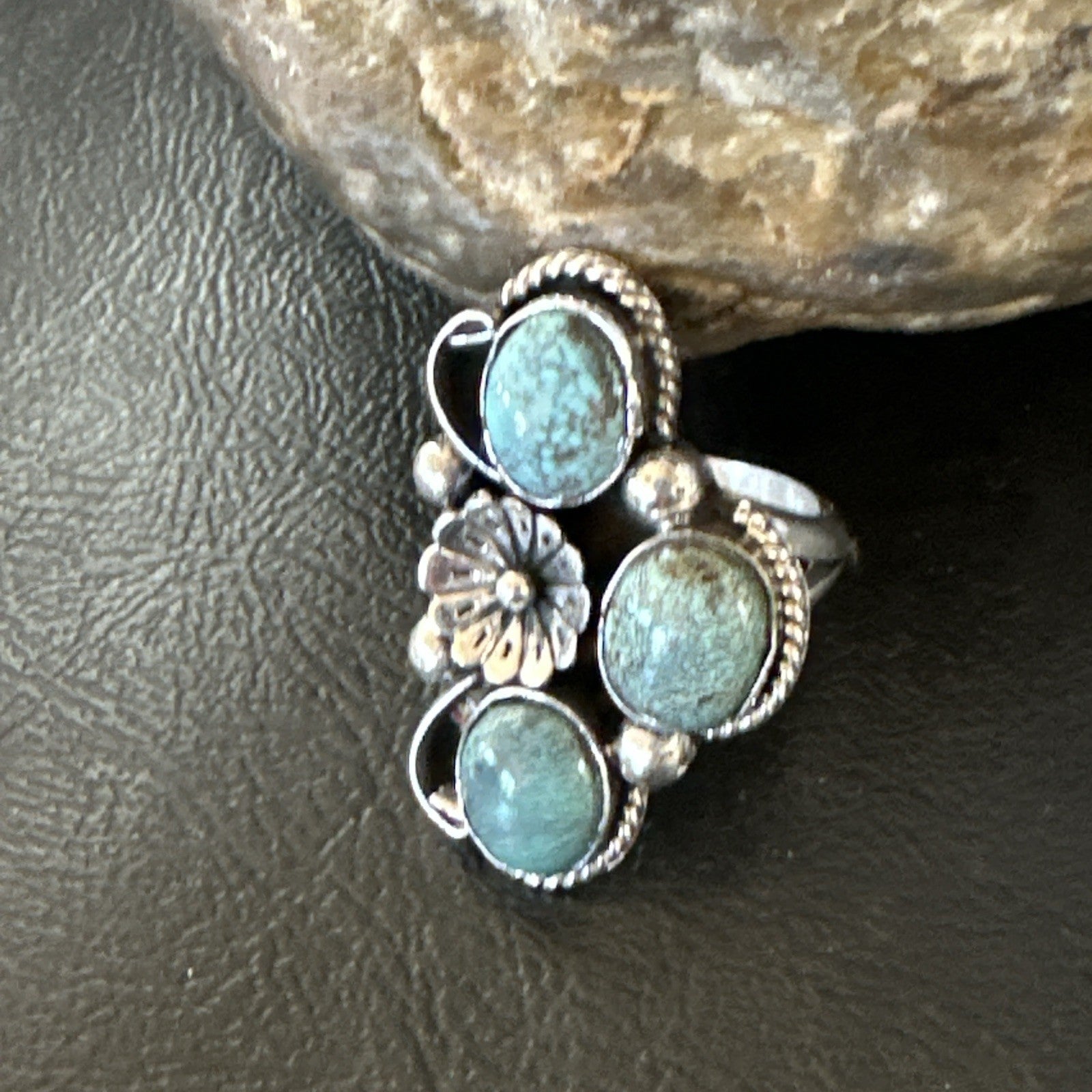 Yazzie Ring Blue Turquoise Navajo Sterling Silver Cluster Size 8 19239