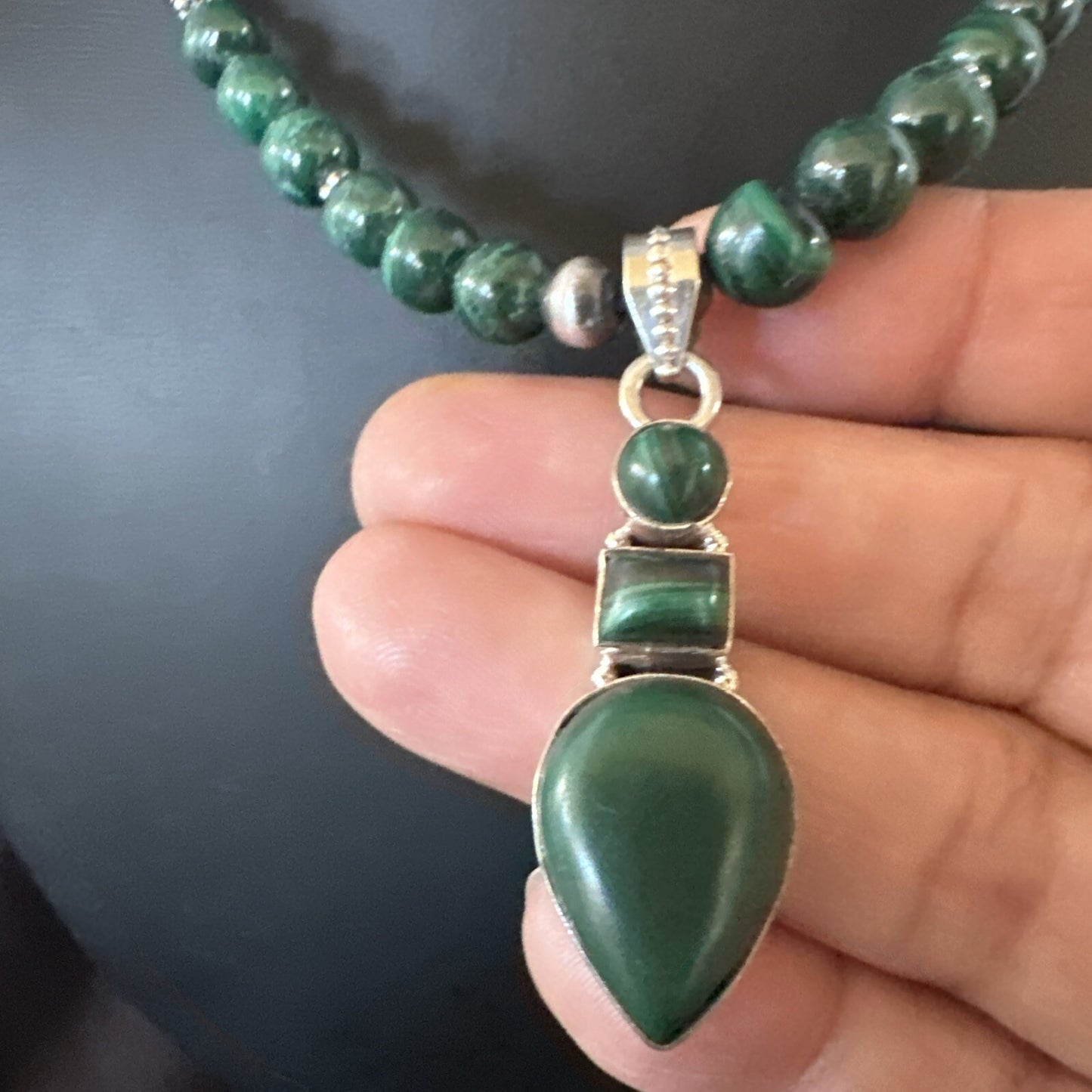 Womens Green Malachite Pendant Navajo Sterling Silver Necklace 18373