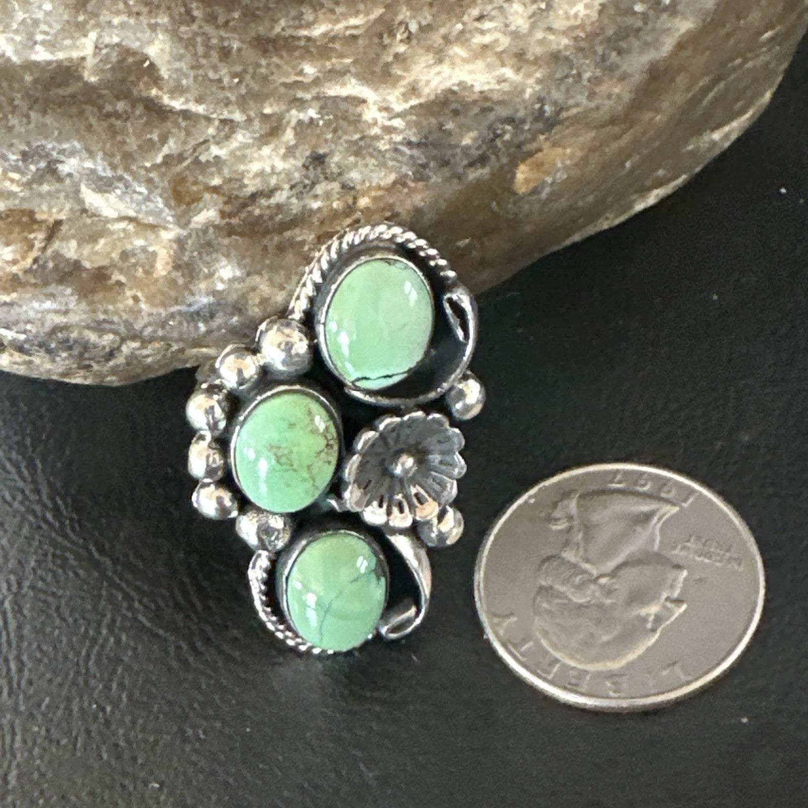Yazzie Ring Green Turquoise Navajo Sterling Silver Cluster Size 8.5 19211
