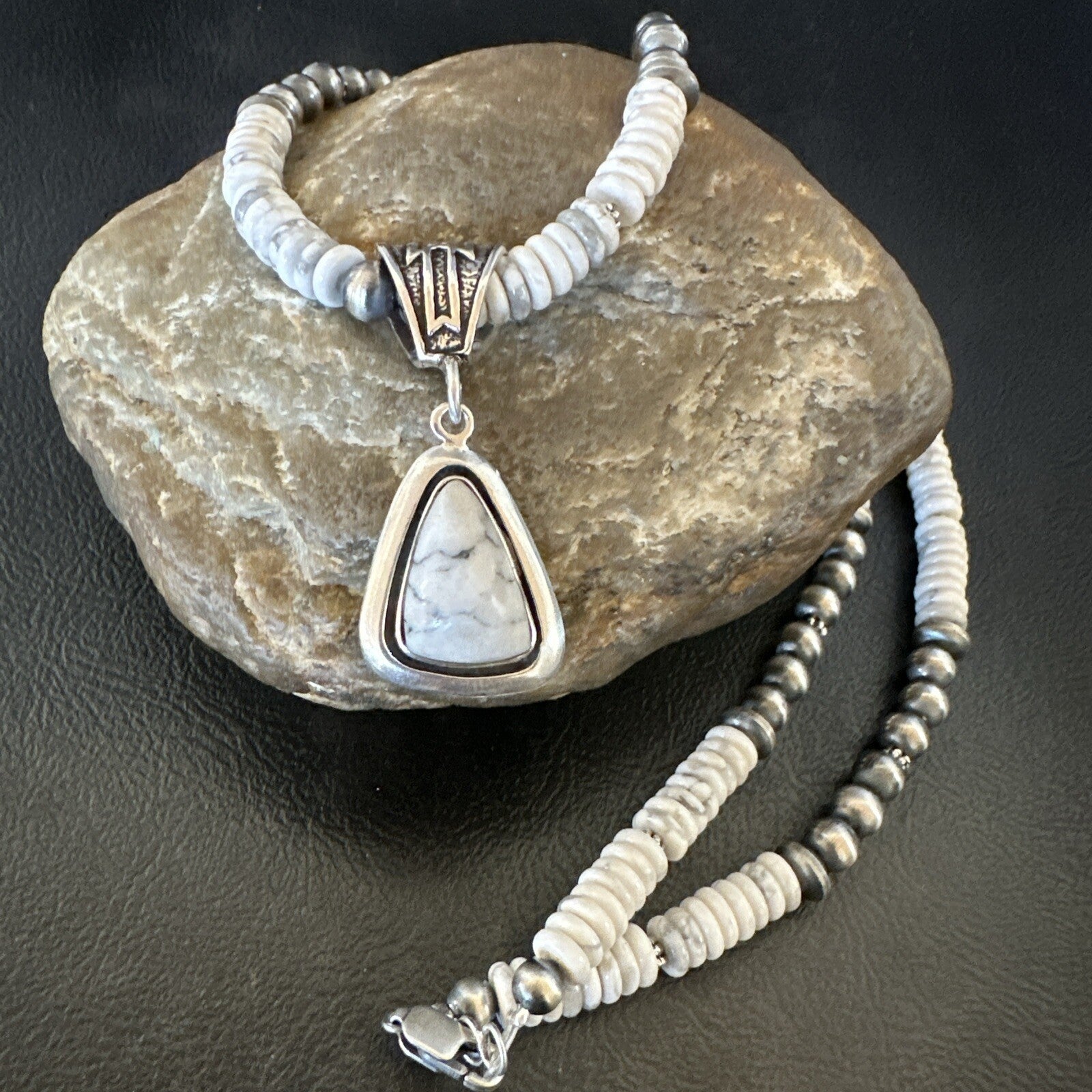 White Buffalo Turquoise Pendant Navajo Pearls Sterling Silver Necklace 22" 18260