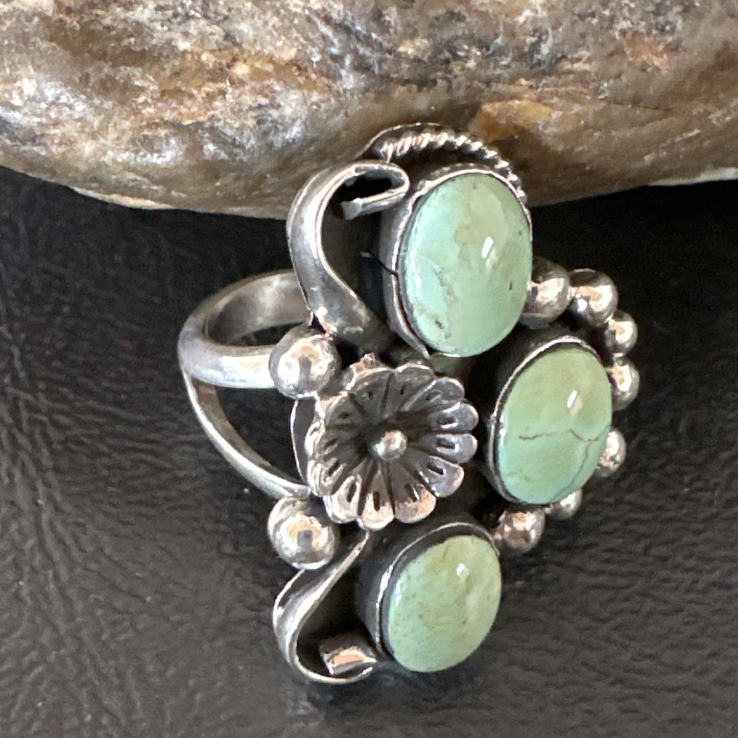 Yazzie Ring Green Turquoise Navajo Sterling Silver Cluster Size 8.5 19231